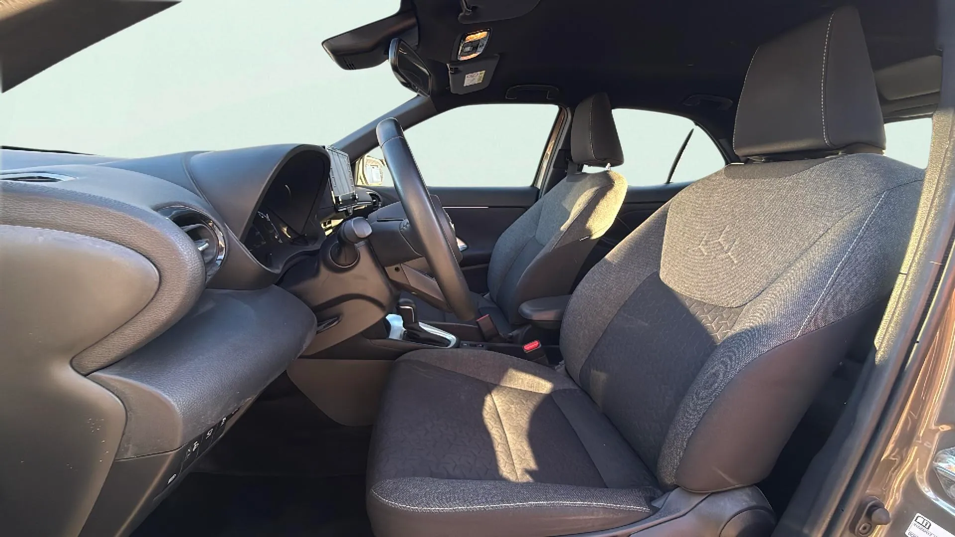 Toyota Yaris Cross 1.5 120H Active Tech Pack Confort - foto 18