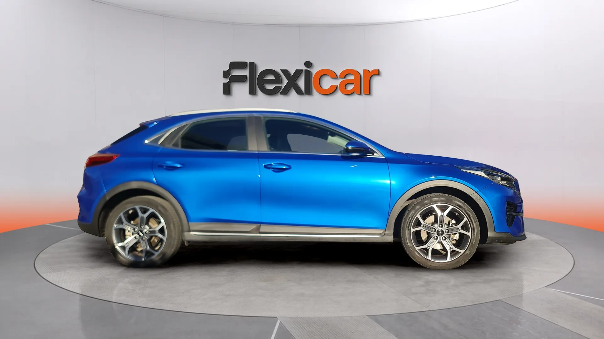 Kia XCeed 1.6 GDi PHEV eMotion - foto 3