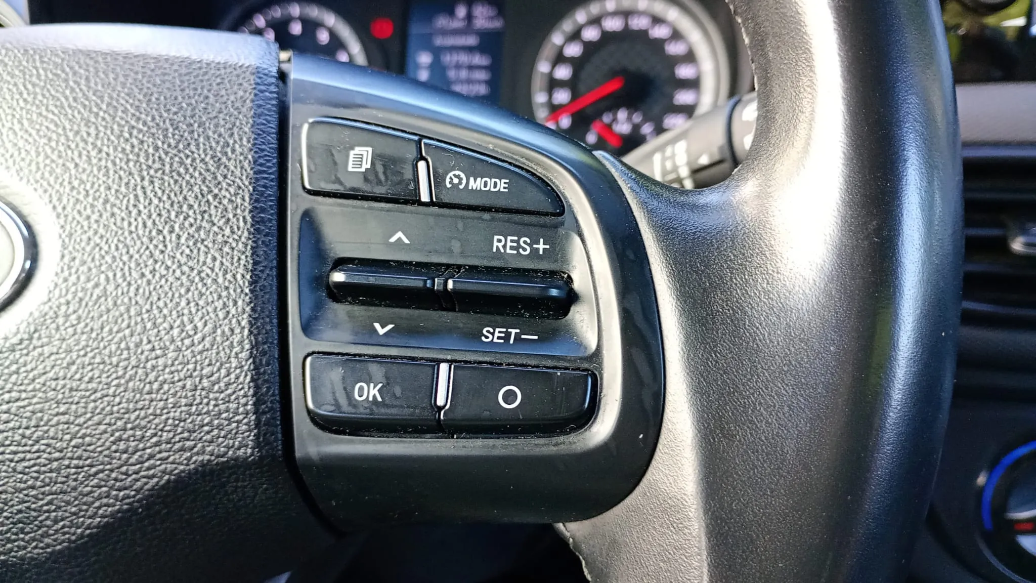 Hyundai i10 1.0 Essence - foto 15