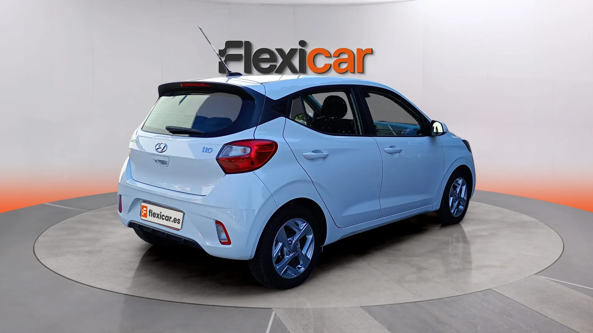 Hyundai i10 1.0 Essence - foto 4