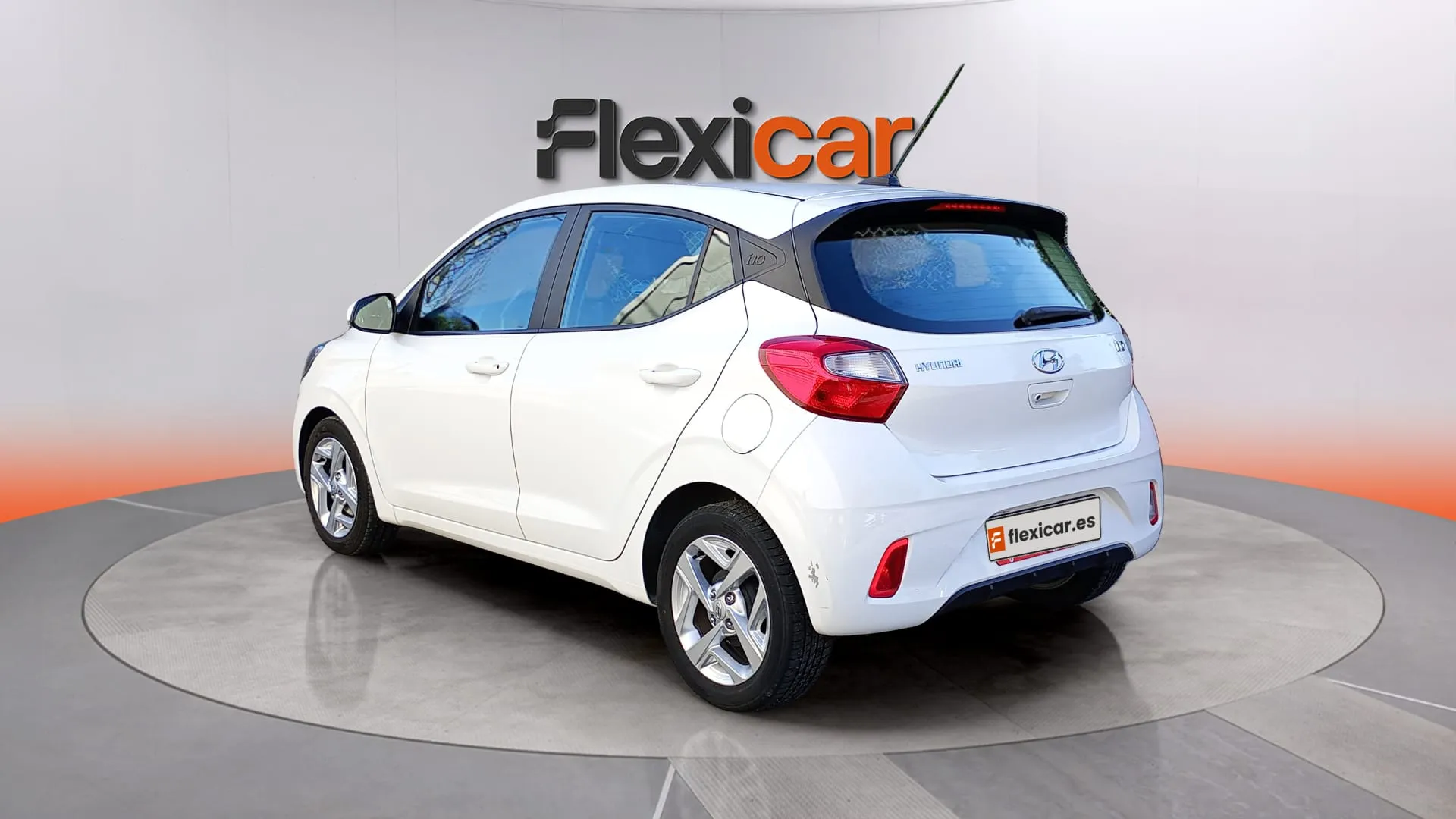 Hyundai i10 1.0 Essence - foto 6