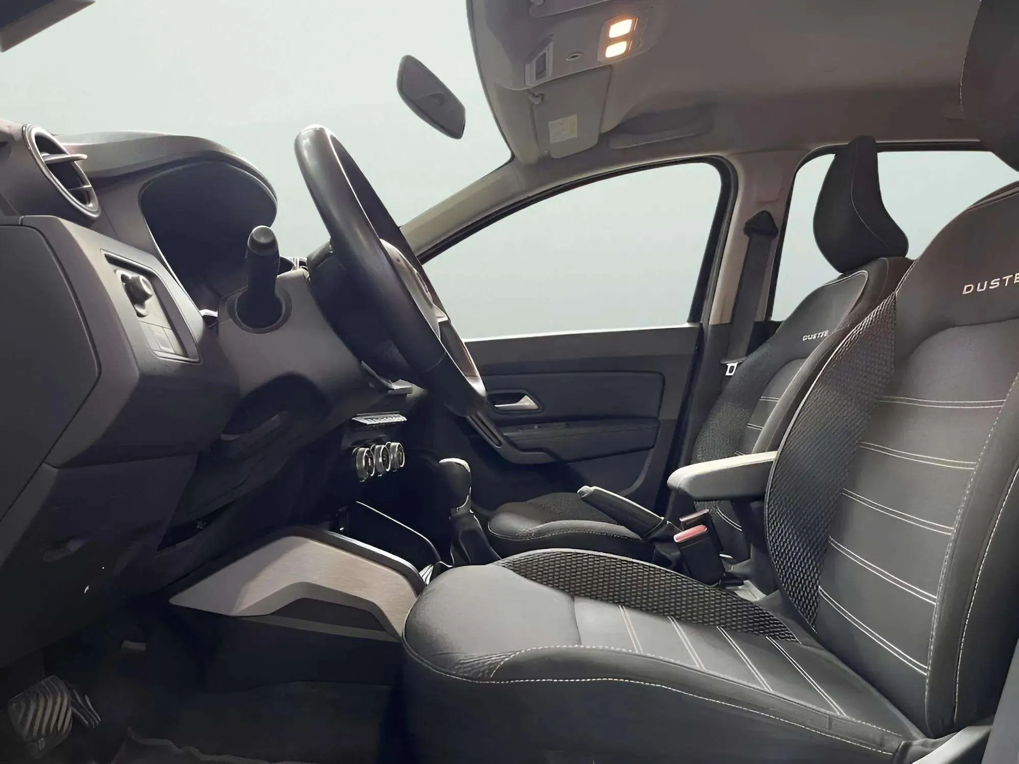 Dacia Duster Extreme TCe 4x2 EDC - foto 25