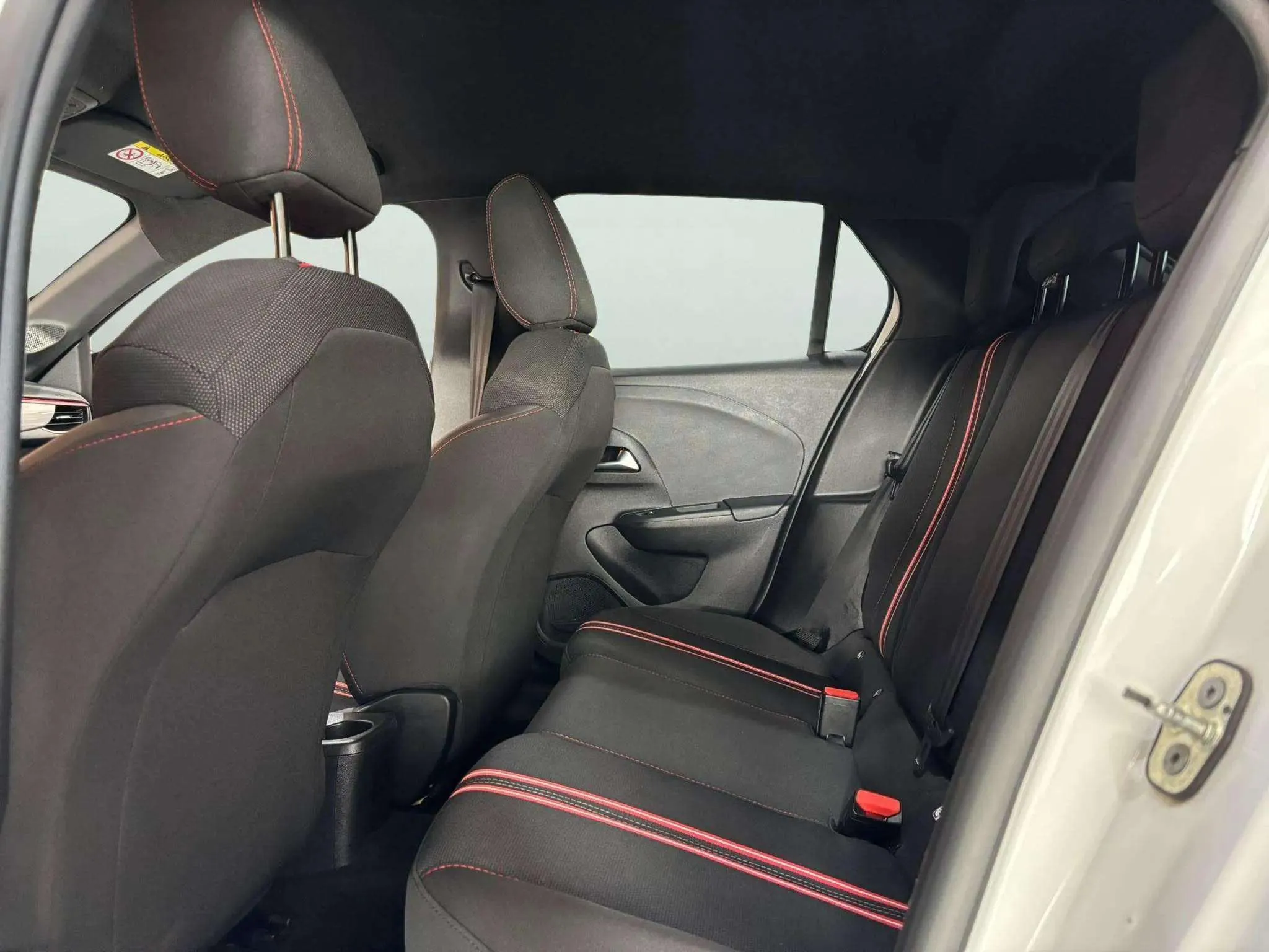 Opel Corsa 1.5D DT GS - foto 13