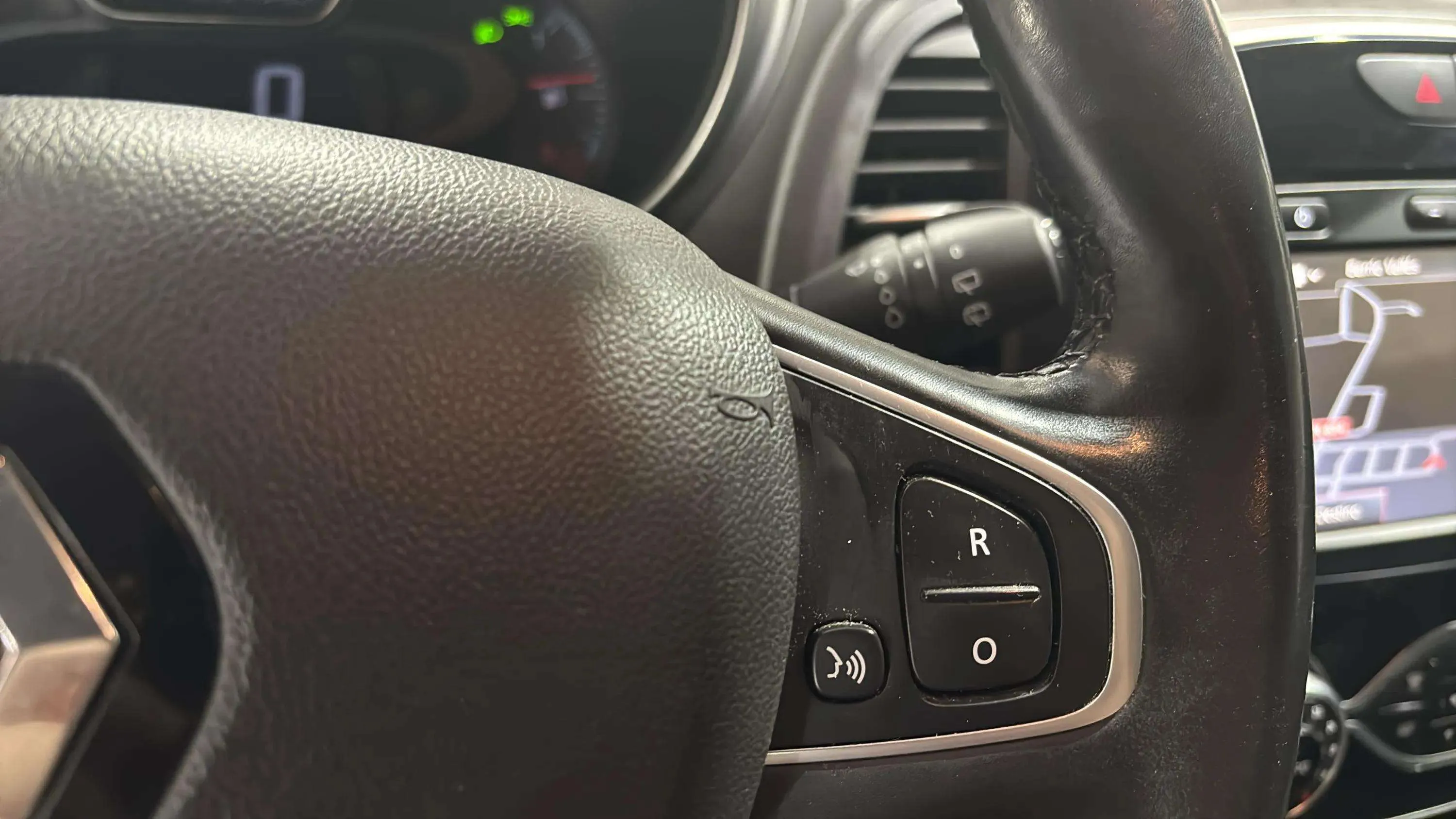 Renault Captur Zen TCe GPF - foto 13