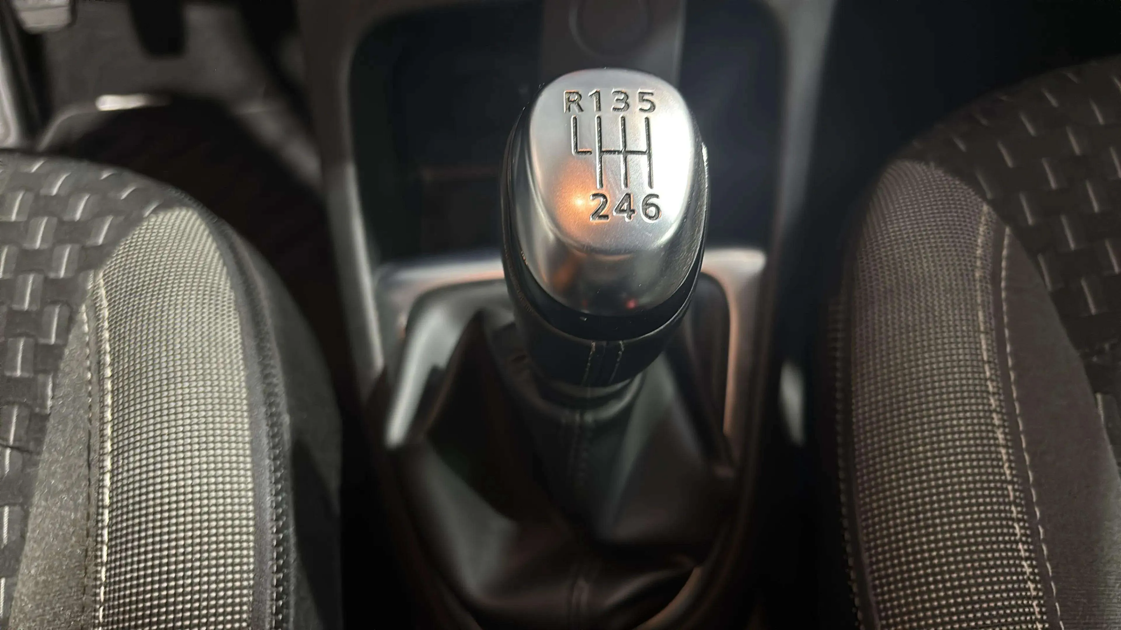 Renault Captur Zen TCe GPF - foto 16