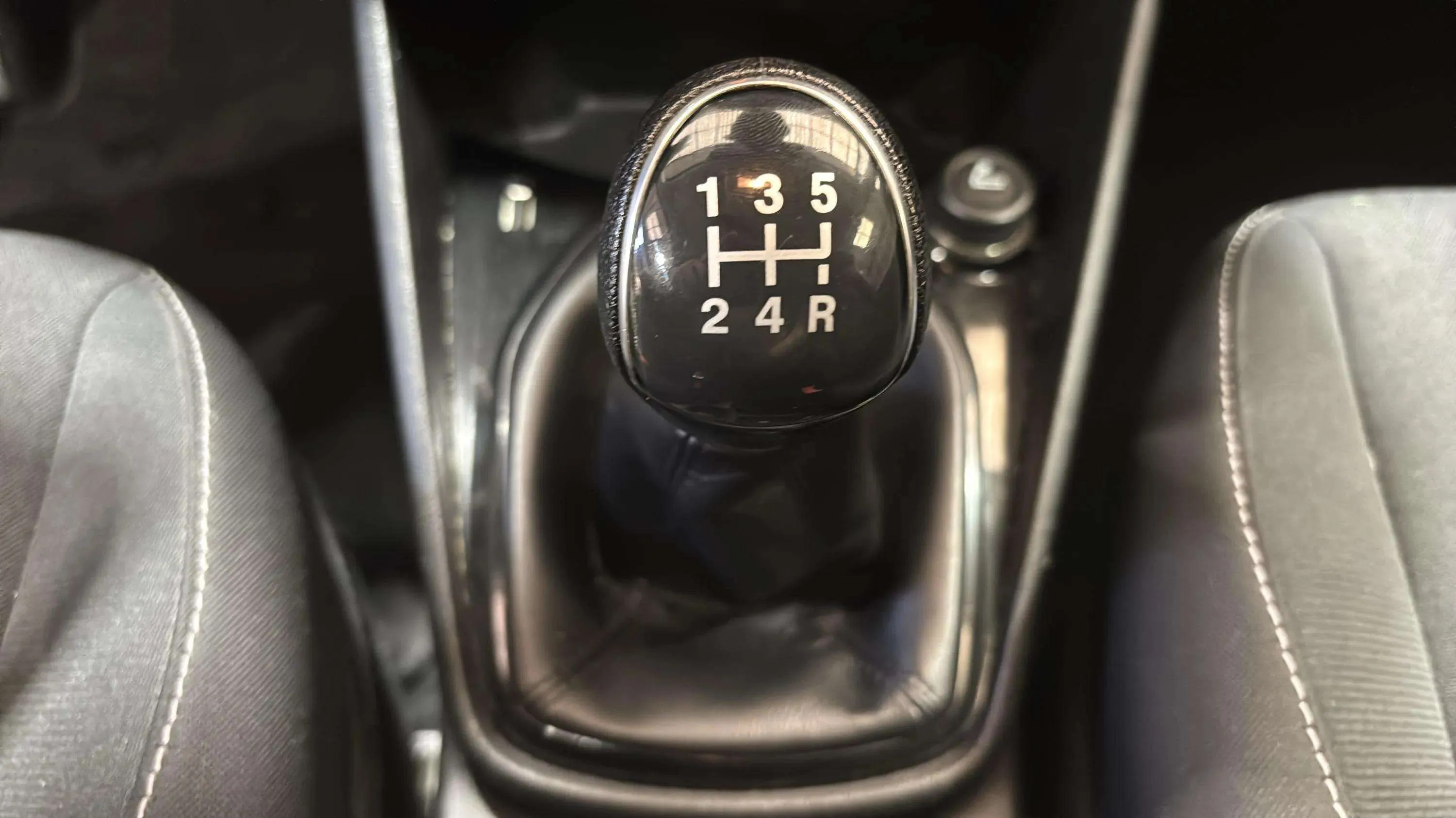 Ford Fiesta 1.0 EcoBoost Active - foto 16