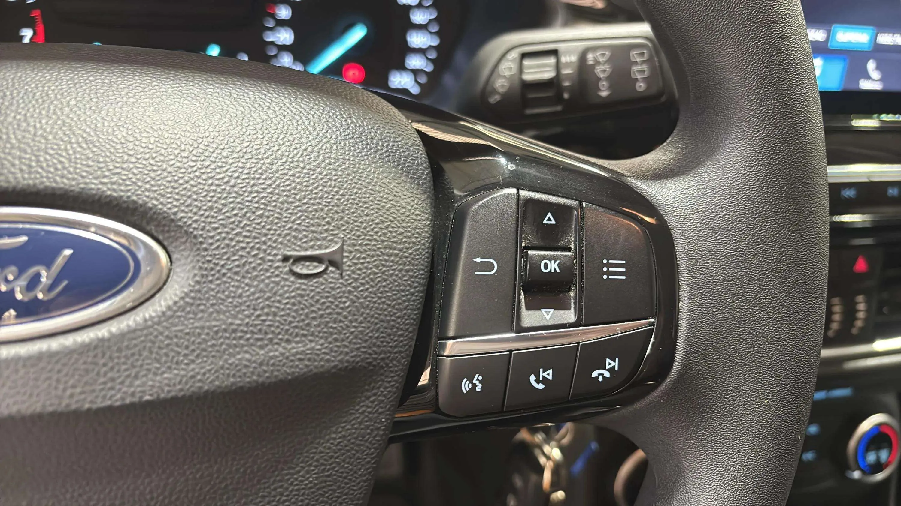 Ford Fiesta 1.0 EcoBoost Active - foto 13