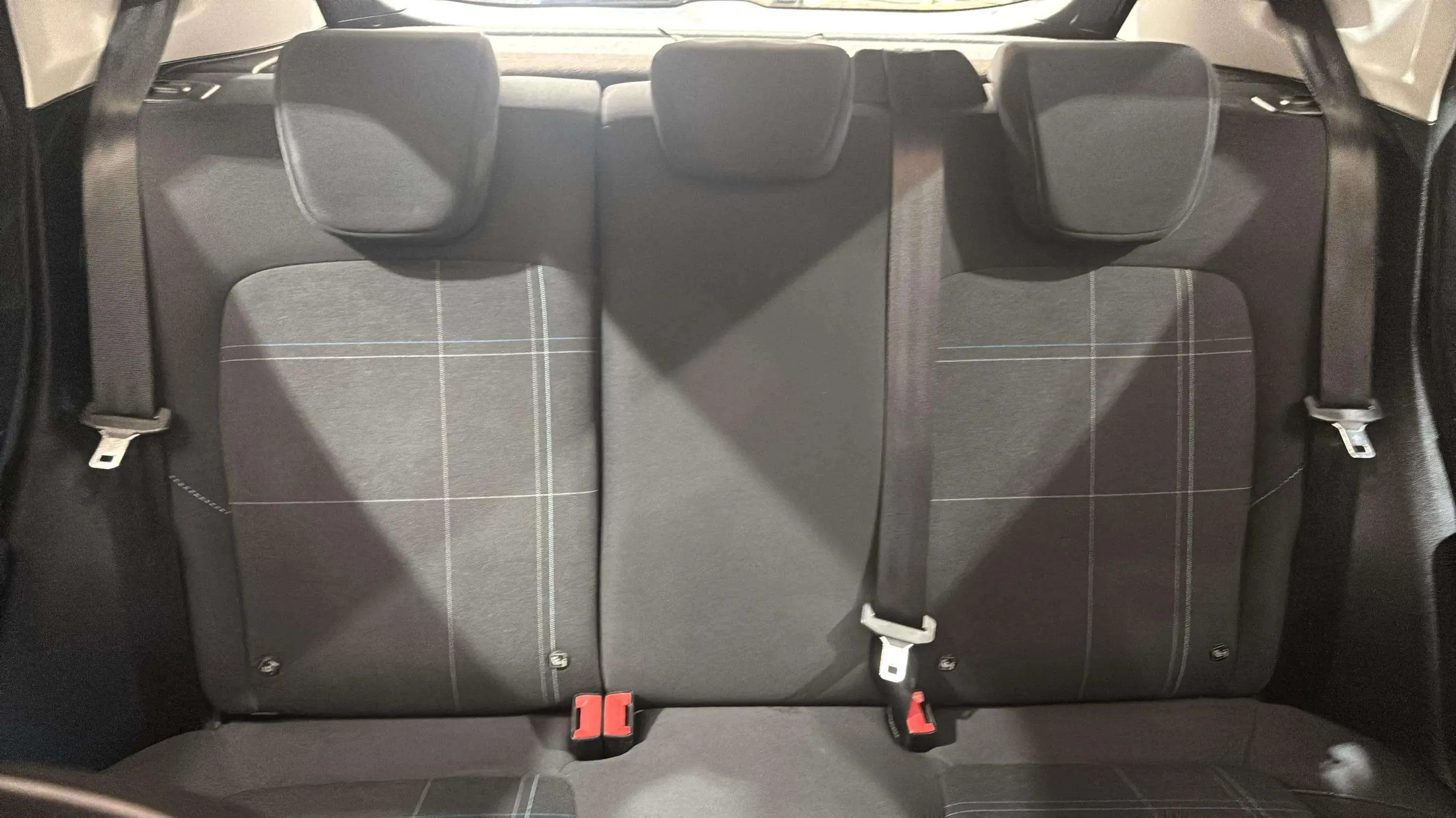 Ford Fiesta 1.0 EcoBoost Active - foto 24