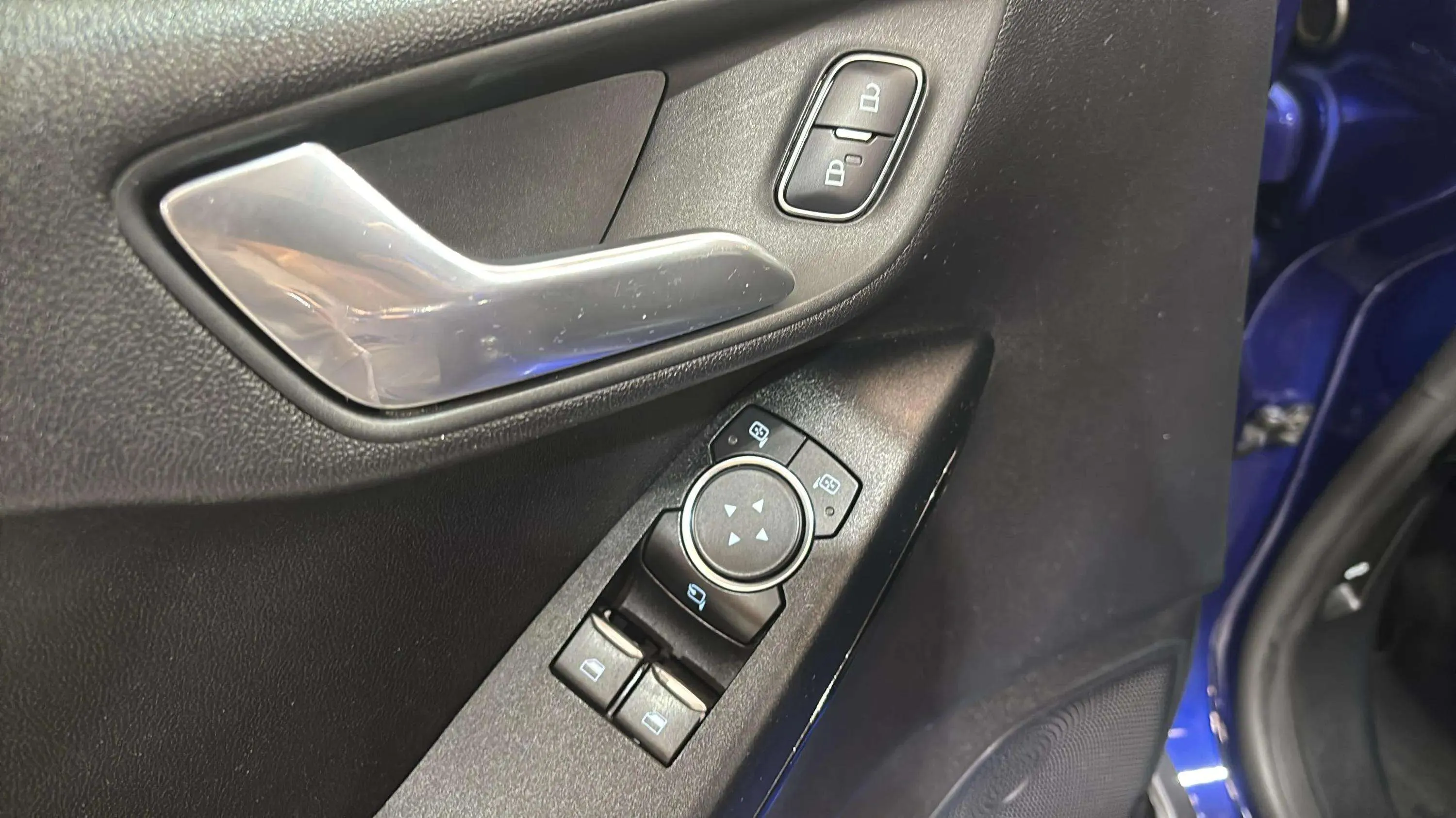 Ford Fiesta 1.0 EcoBoost Active - foto 19