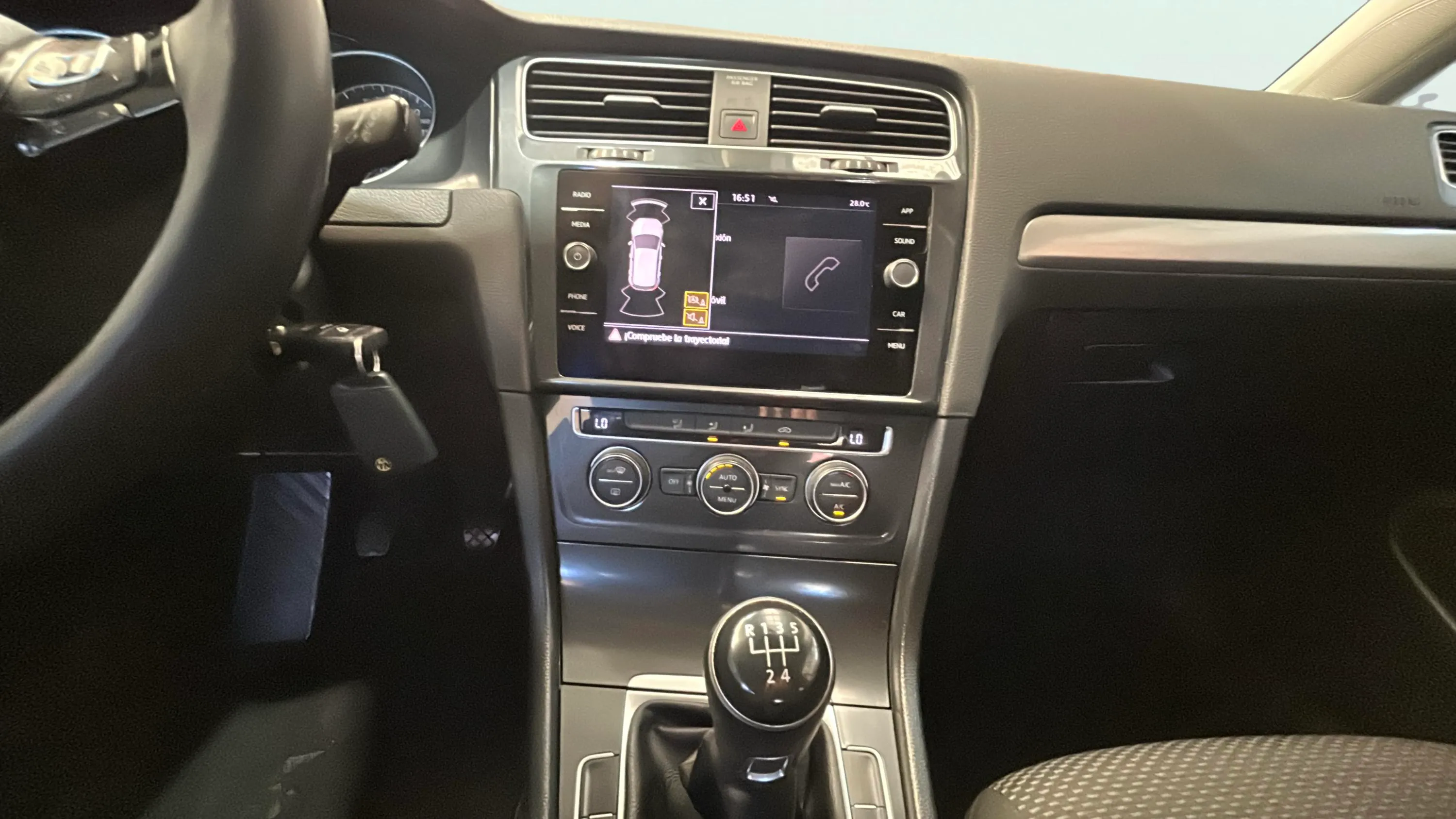 Volkswagen Golf Advance 1.6 TDI - foto 10