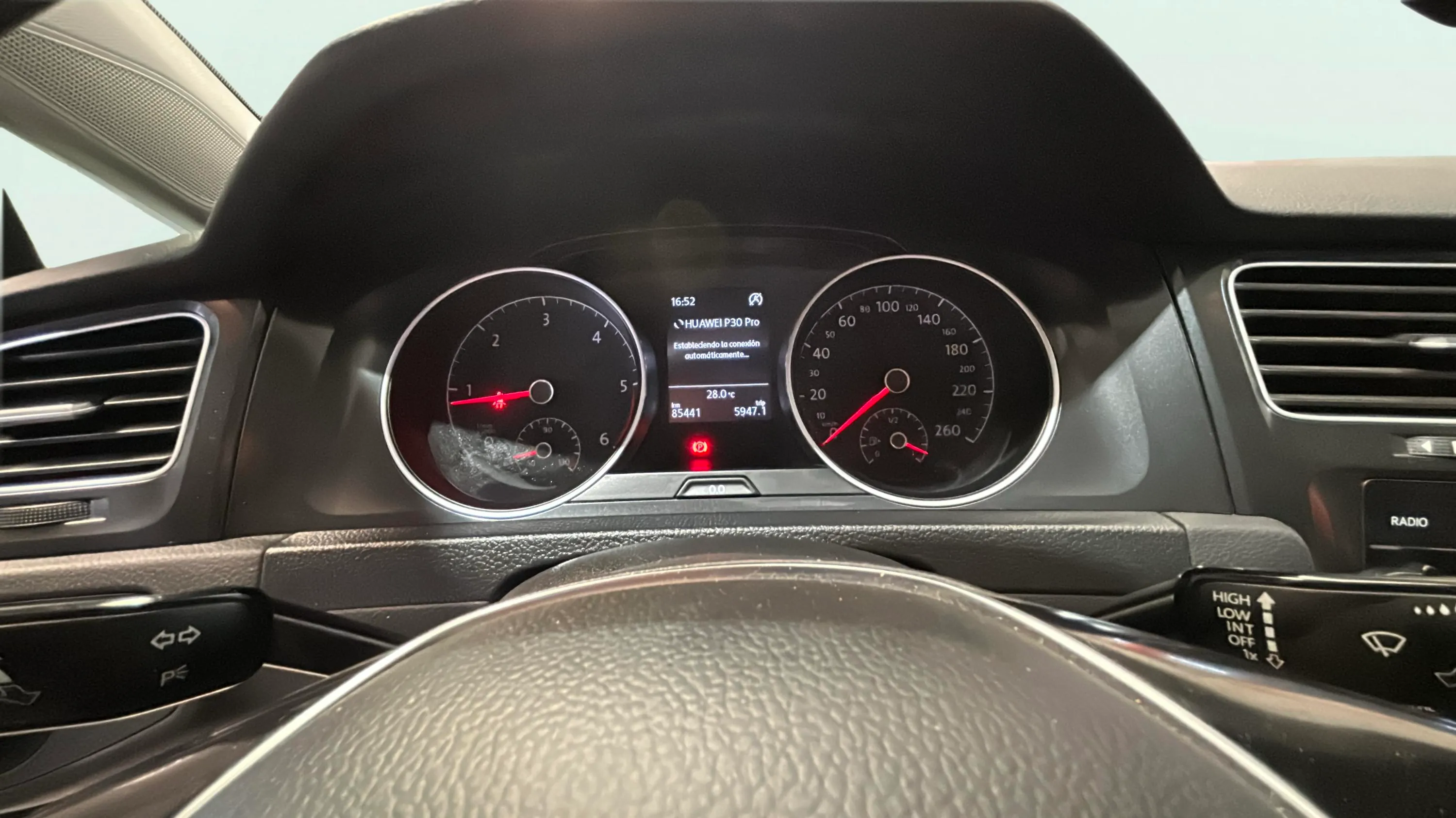 Volkswagen Golf Advance 1.6 TDI - foto 12