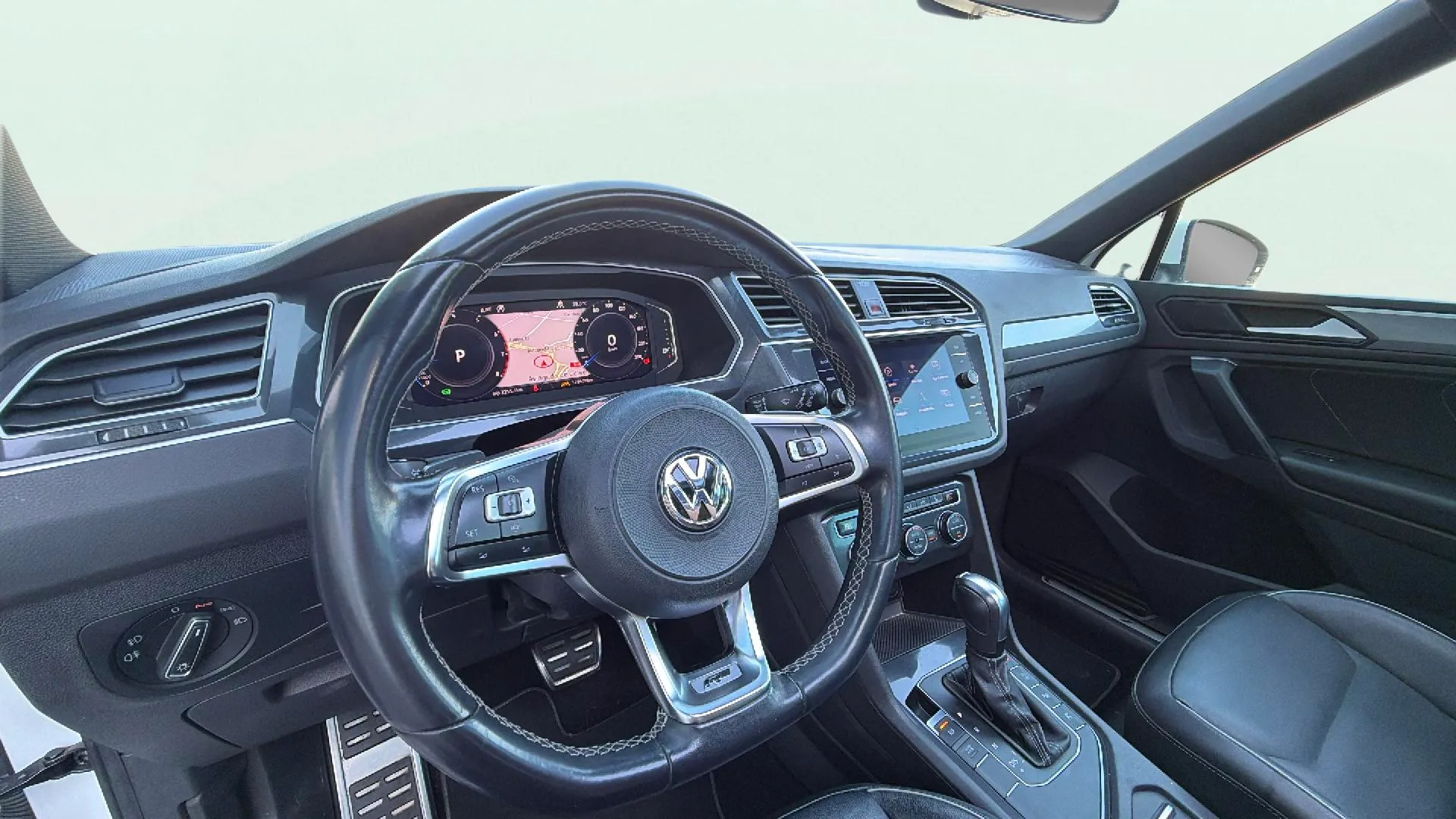 Volkswagen Tiguan R-Line 1.5 TSI DSG - foto 16