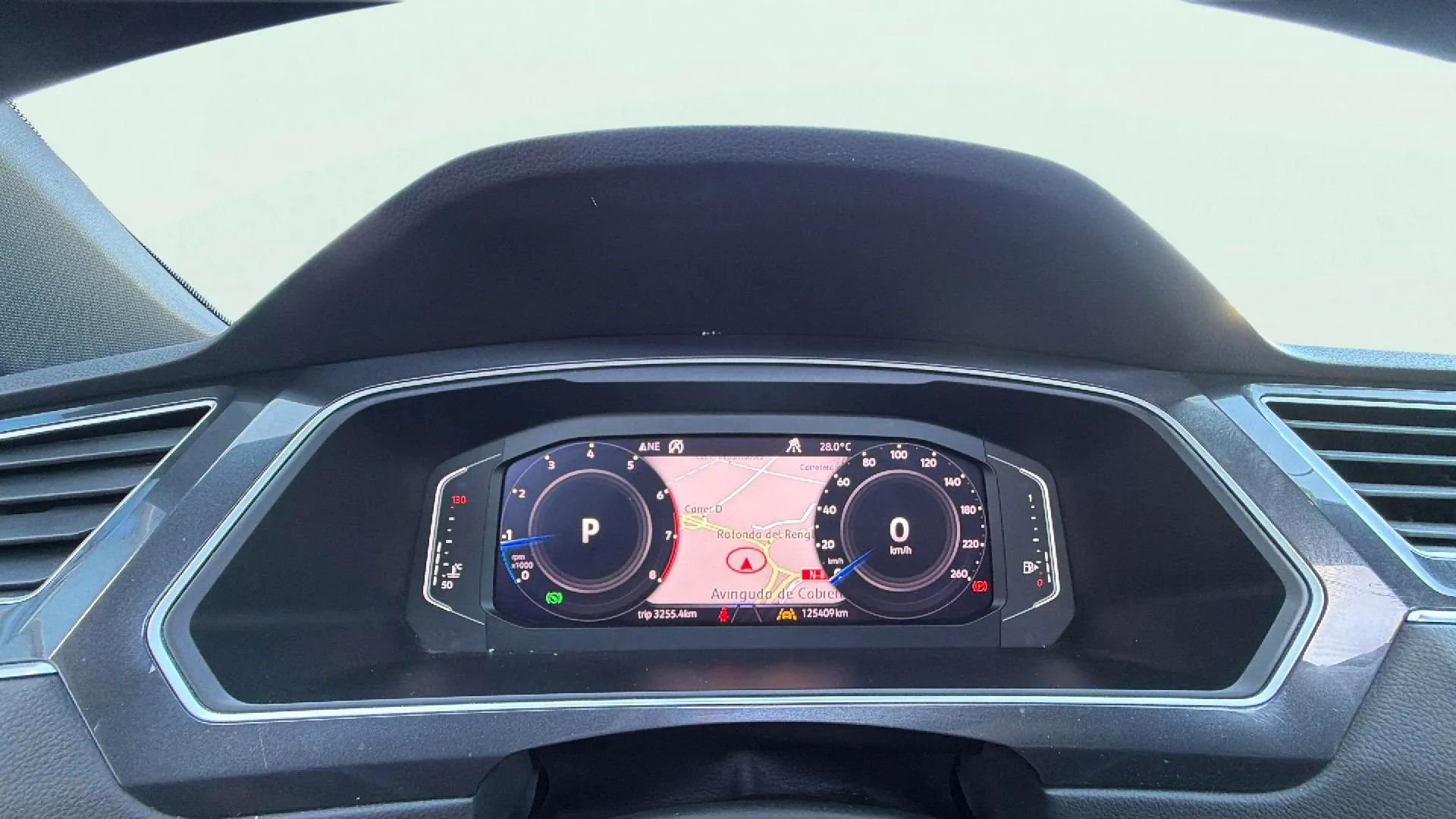 Volkswagen Tiguan R-Line 1.5 TSI DSG - foto 9