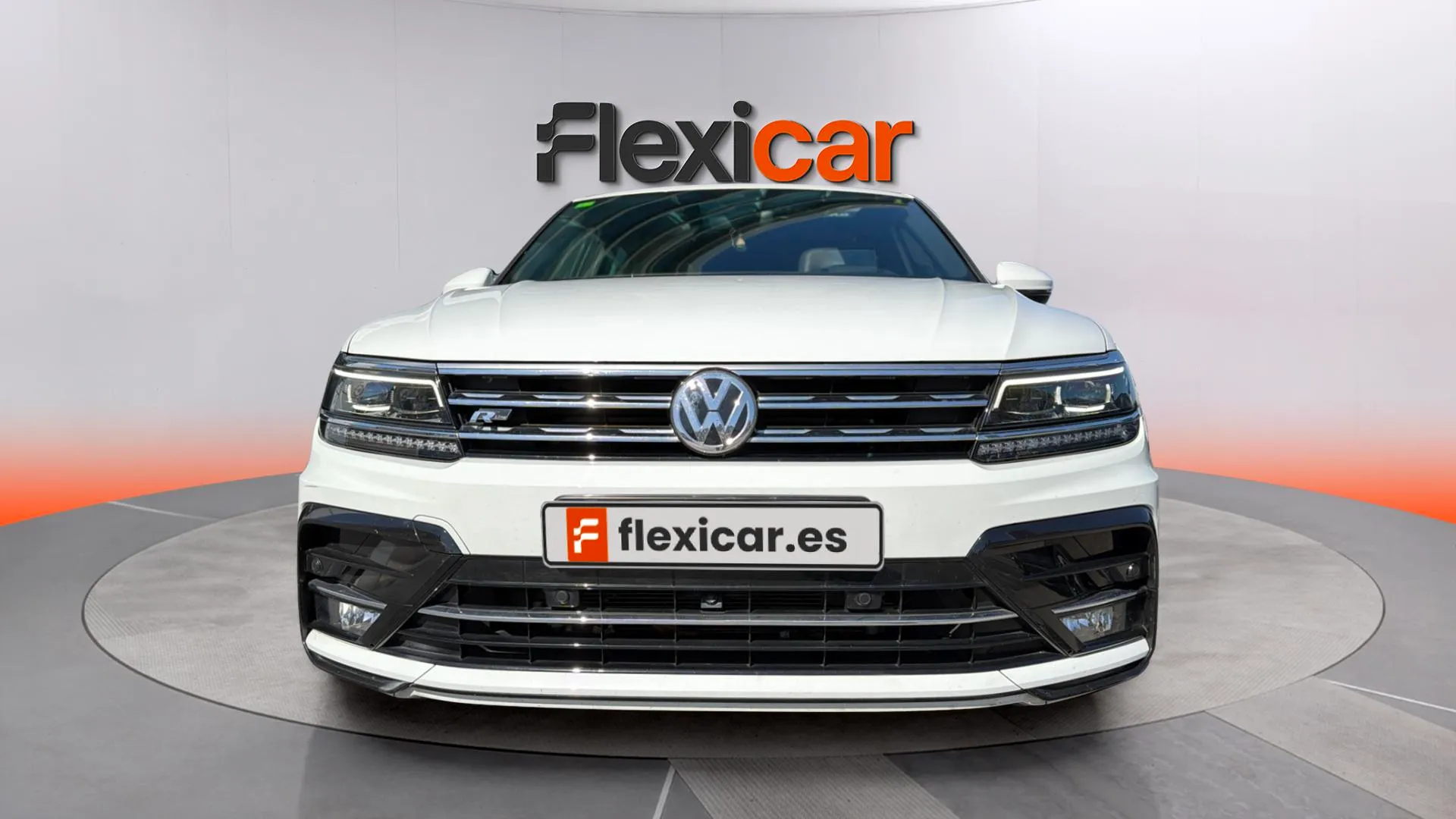 Volkswagen Tiguan R-Line 1.5 TSI DSG - foto 2
