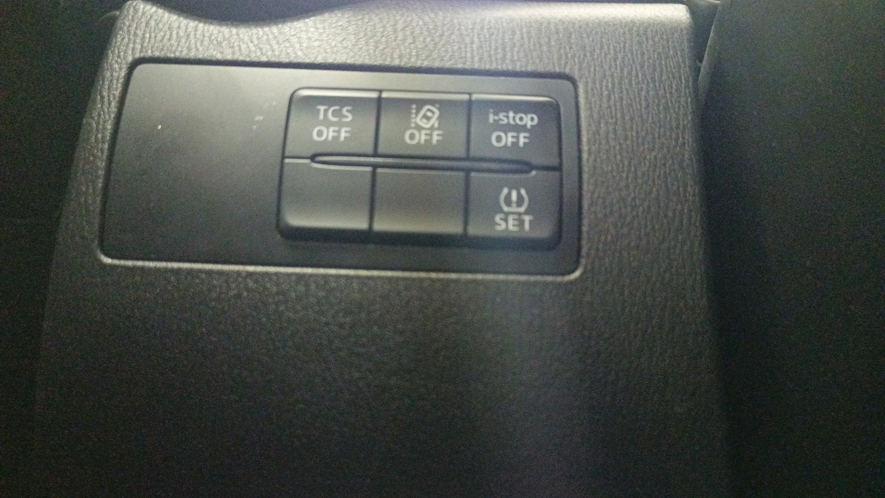 Mazda CX-3 1.8 D 2WD Evolution - foto 19