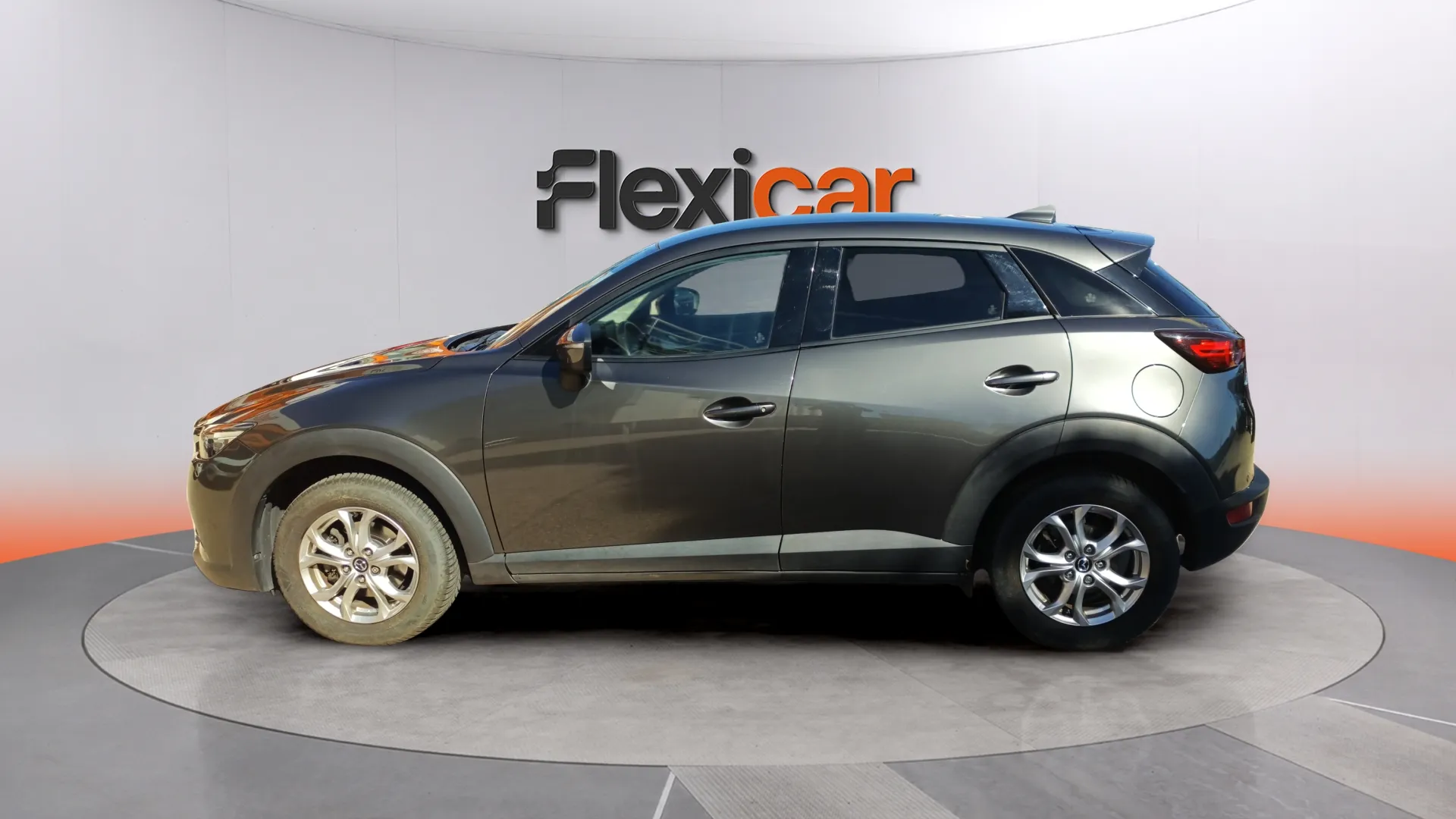 Mazda CX-3 1.8 D 2WD Evolution - foto 8
