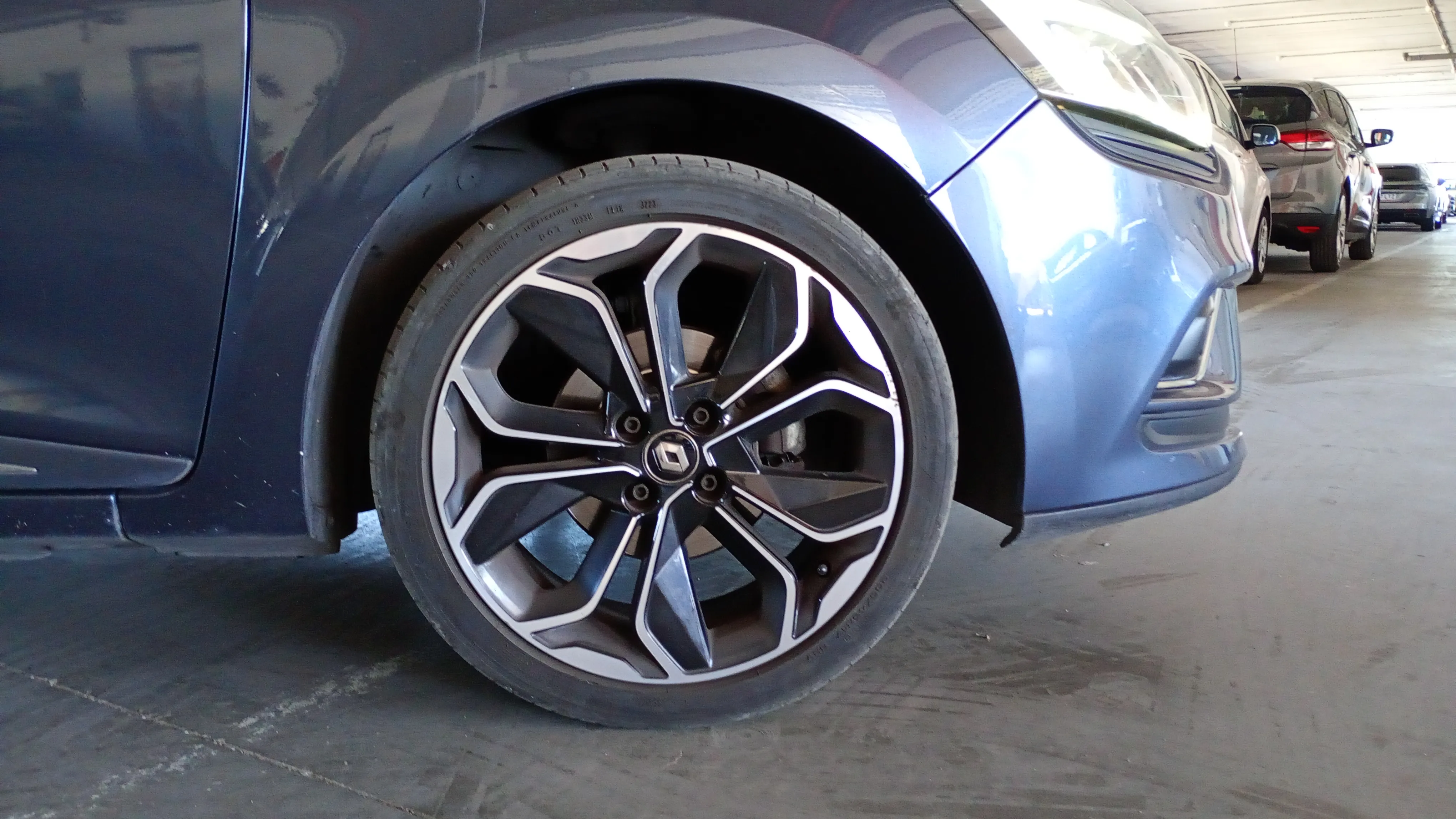 Renault Clio Zen TCe - foto 17
