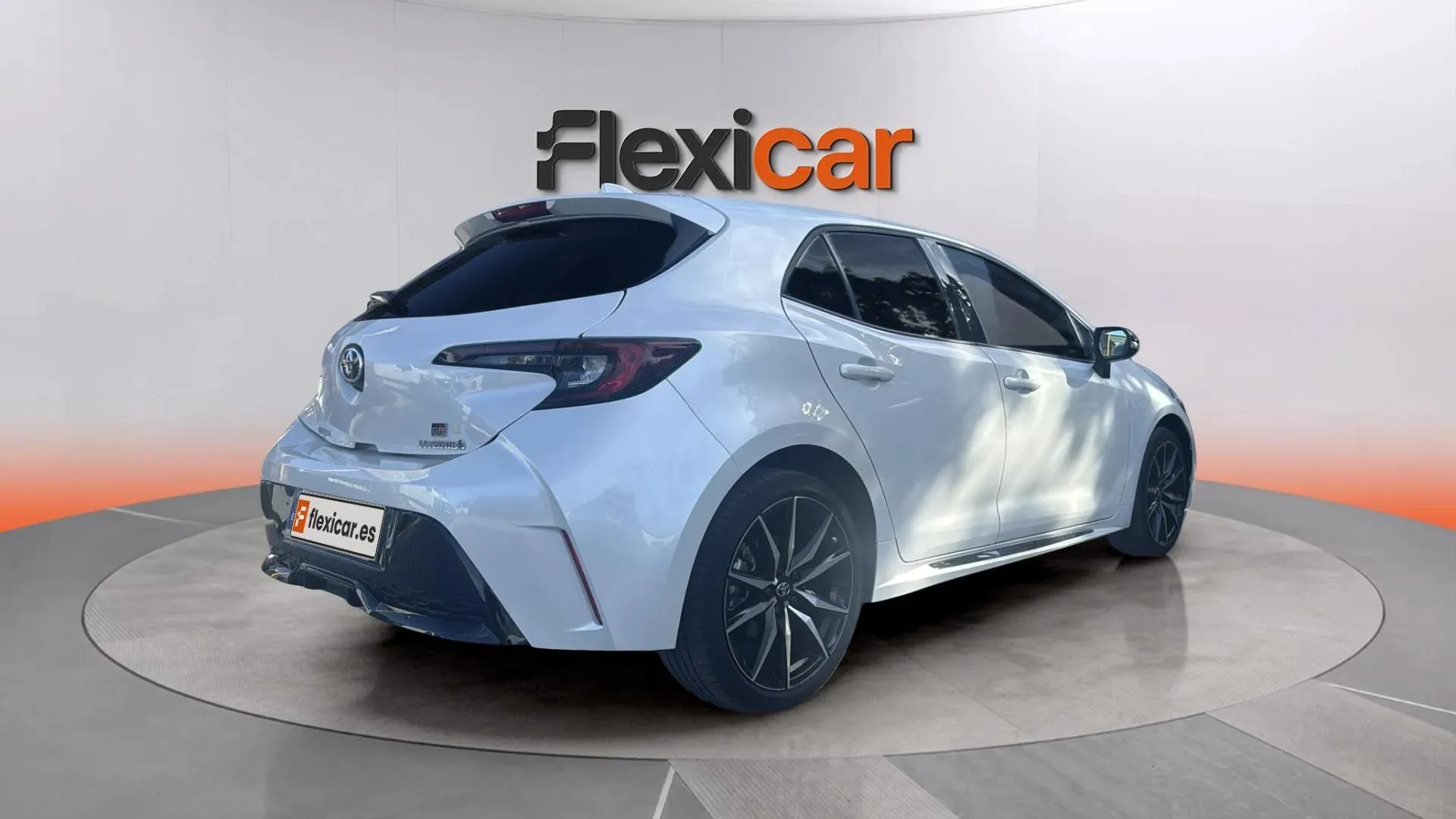 Toyota Corolla 200H GR-Sport - foto 7
