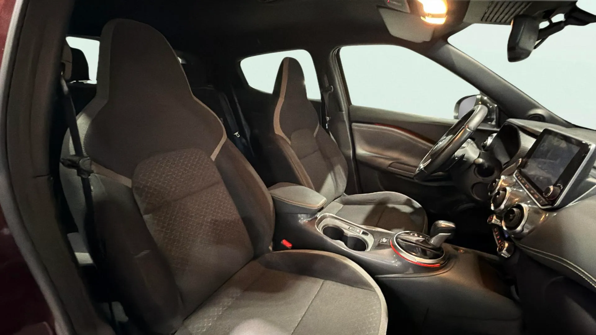 Nissan Juke DIG-T DCT N-Connecta - foto 15