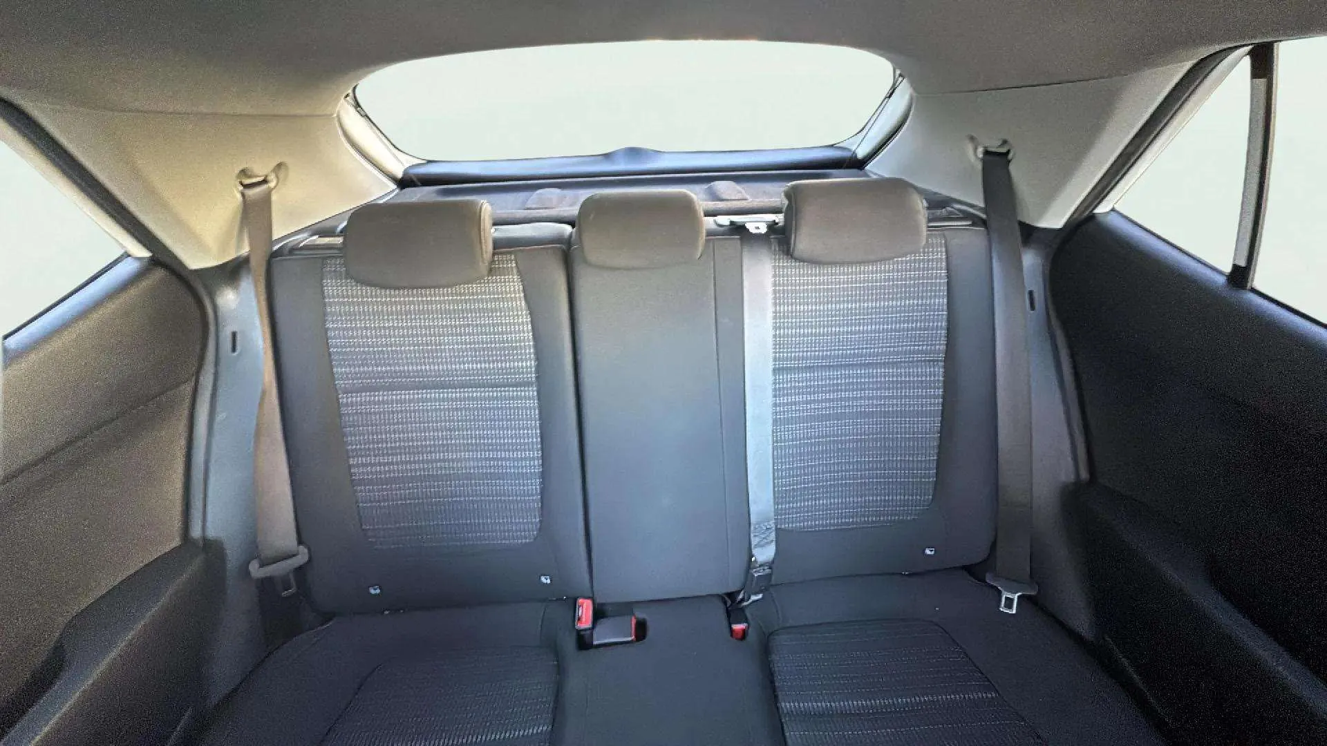 Kia Stonic 1.0 T-GDi Drive - foto 9
