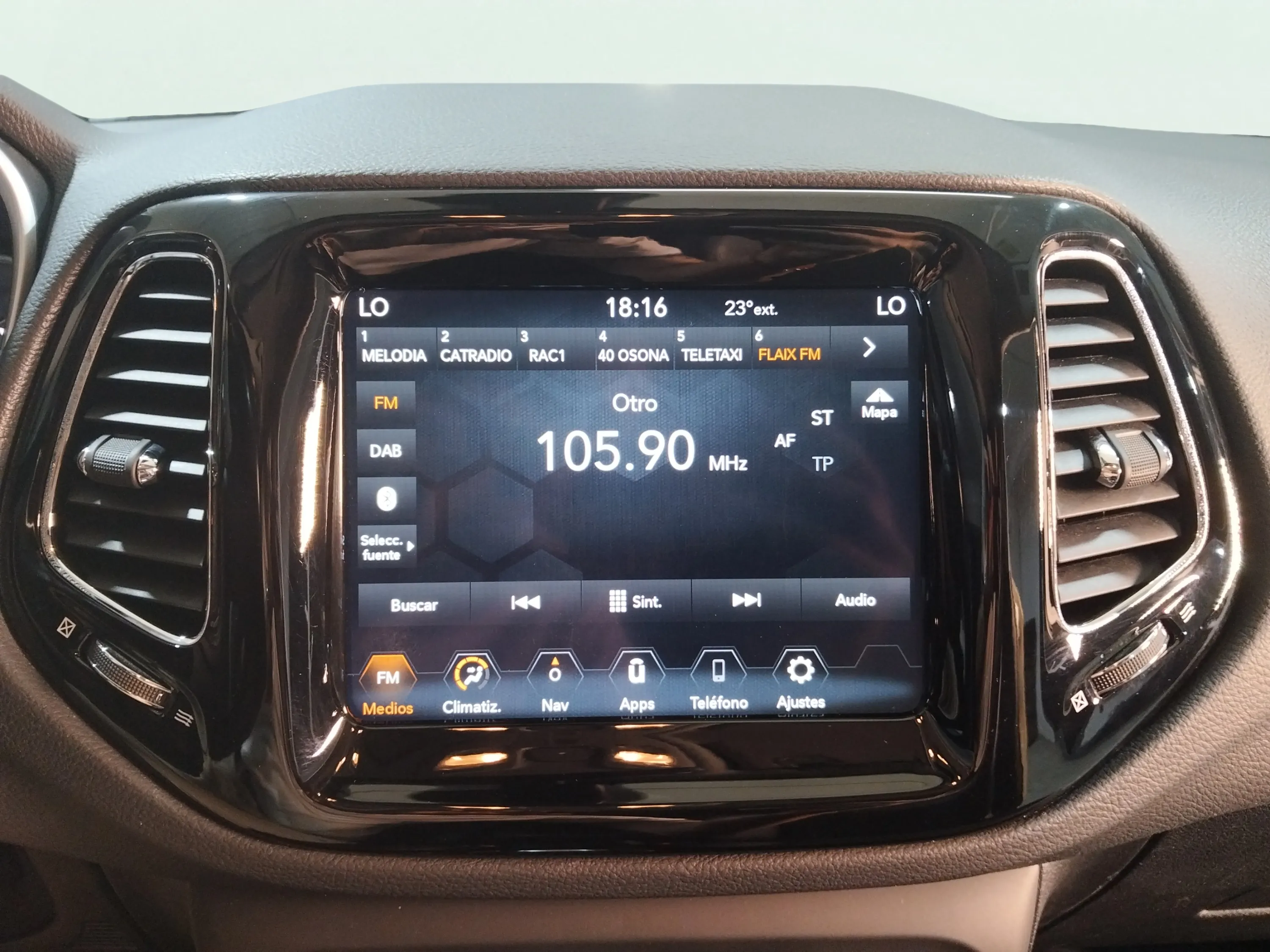 Jeep Compass 1.3 Gse S Ddct 4x2 - foto 23