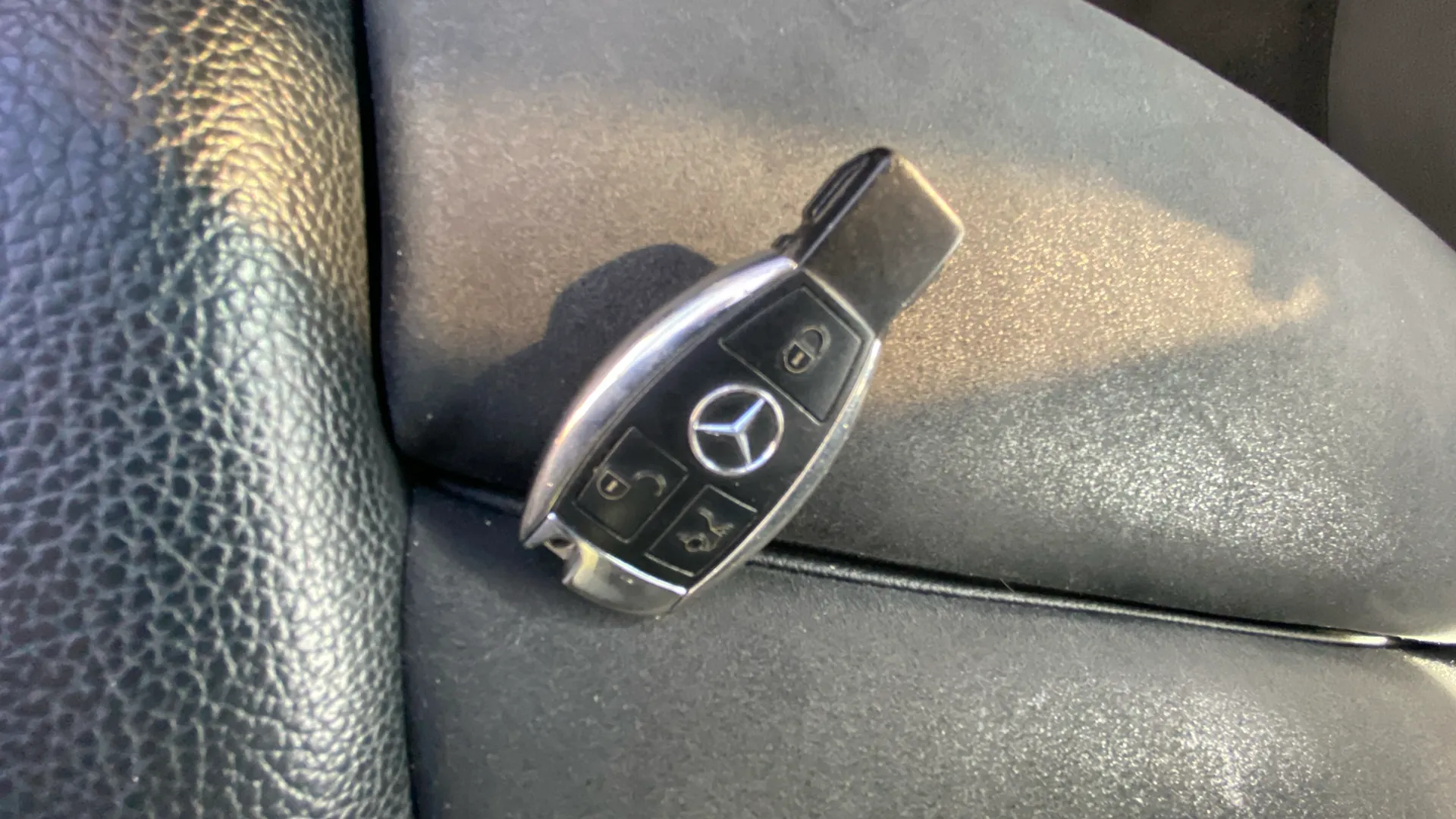 Mercedes-Benz GLC 220 d 4MATIC - foto 24