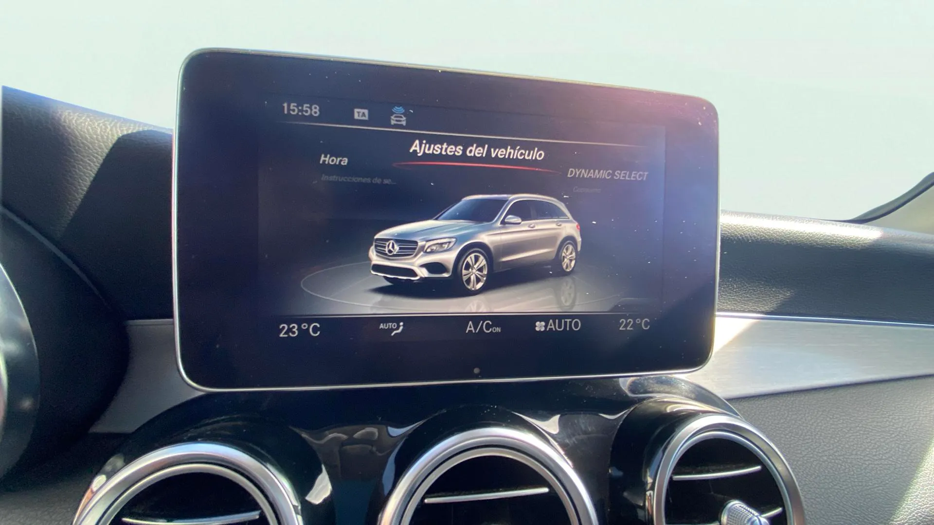 Mercedes-Benz GLC 220 d 4MATIC - foto 22