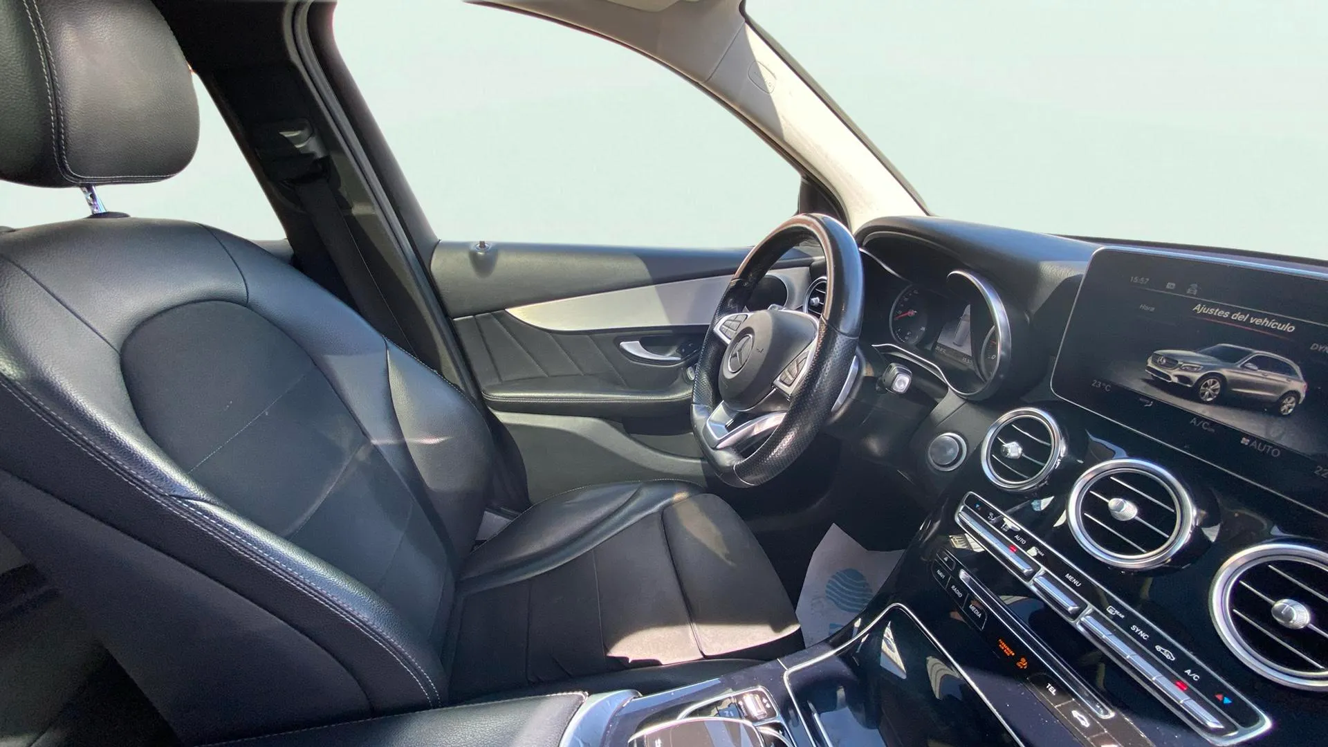 Mercedes-Benz GLC 220 d 4MATIC - foto 13