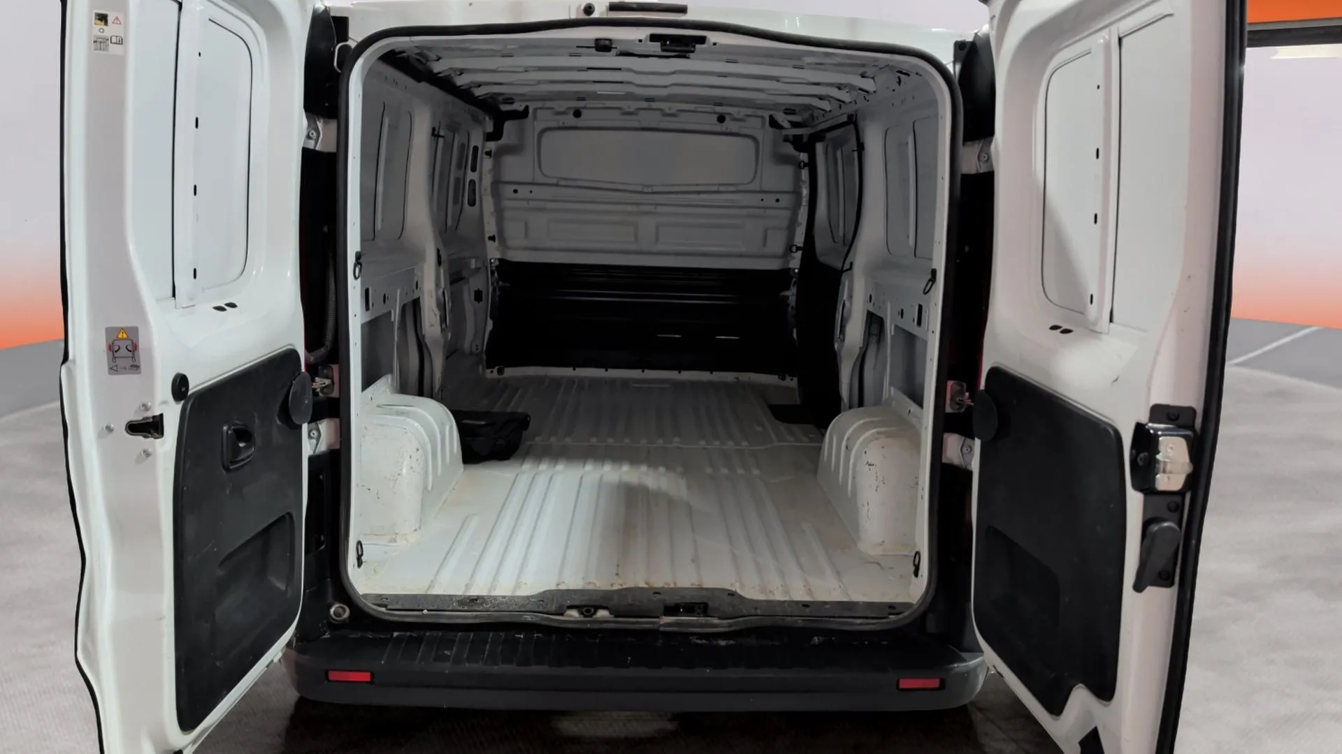 Renault Trafic Furgón L2H1 Blue dCi CUA - foto 14