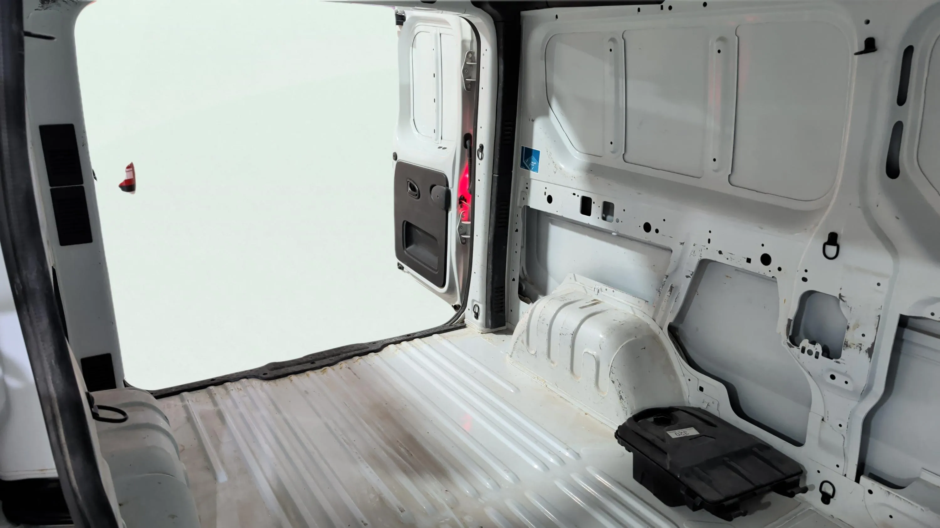 Renault Trafic Furgón L2H1 Blue dCi CUA - foto 16