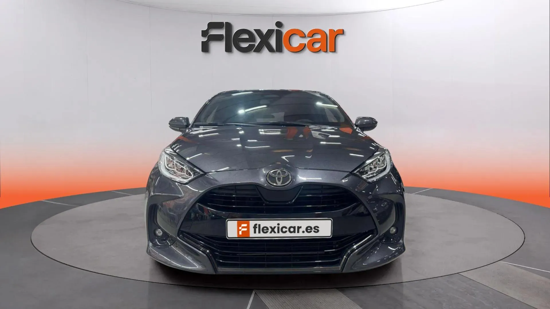 Toyota Yaris 1.5 120H Style - foto 2