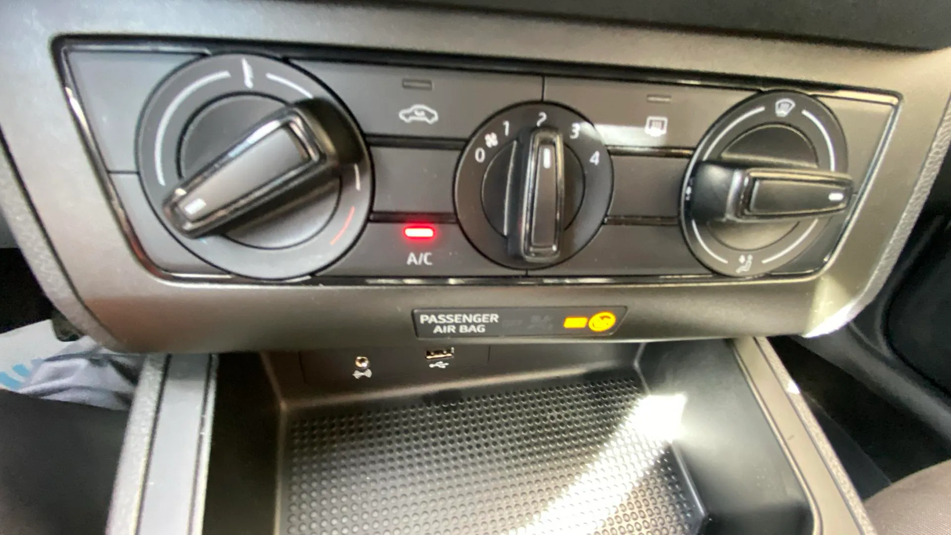 SEAT Arona 1.0 TSI Style Ecomotive - foto 19