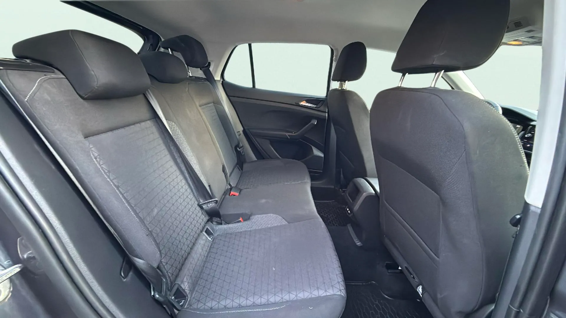 Volkswagen T-Cross Advance 1.0 TSI DSG - foto 20