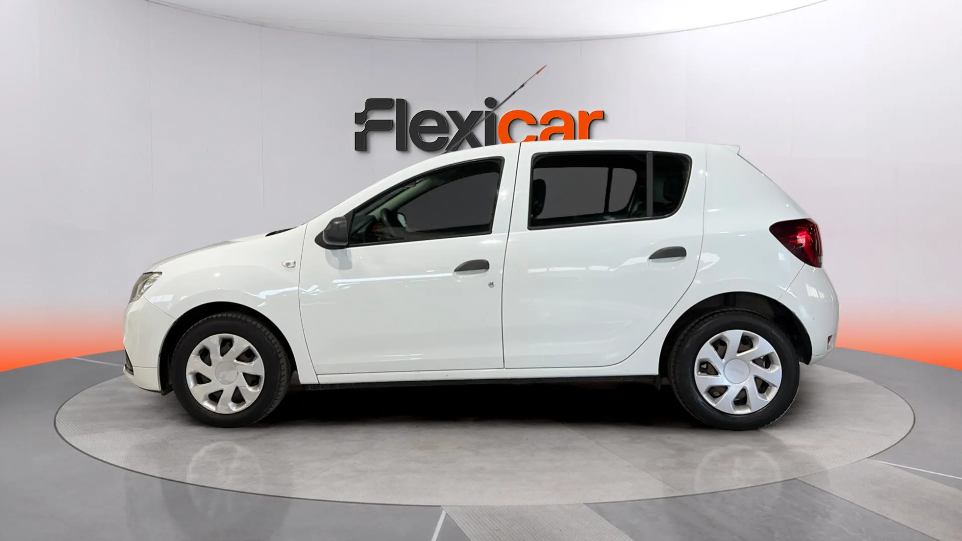 Dacia Sandero Ambiance 1.0 - foto 4