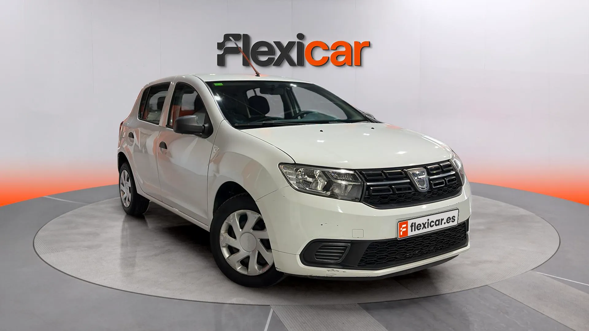 Dacia Sandero Ambiance 1.0 - foto 1