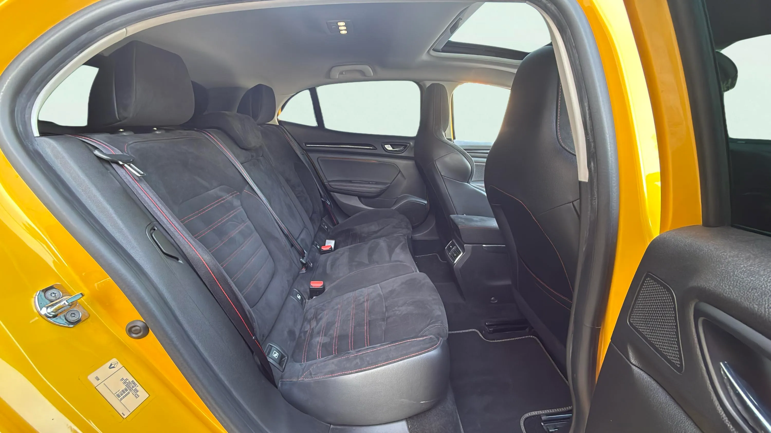 Renault Mégane RS TCe GPF EDC - foto 22