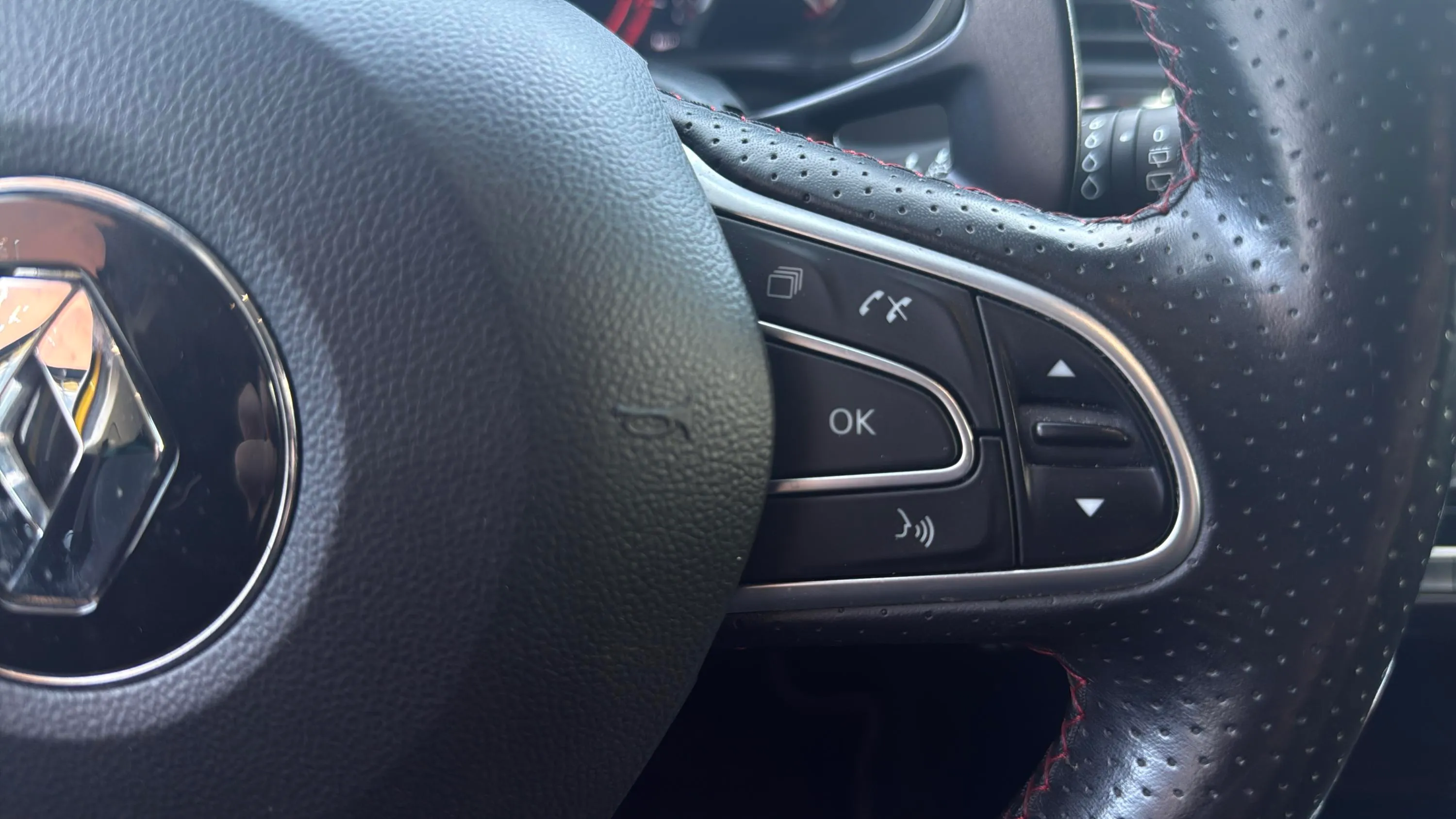 Renault Mégane RS TCe GPF EDC - foto 13