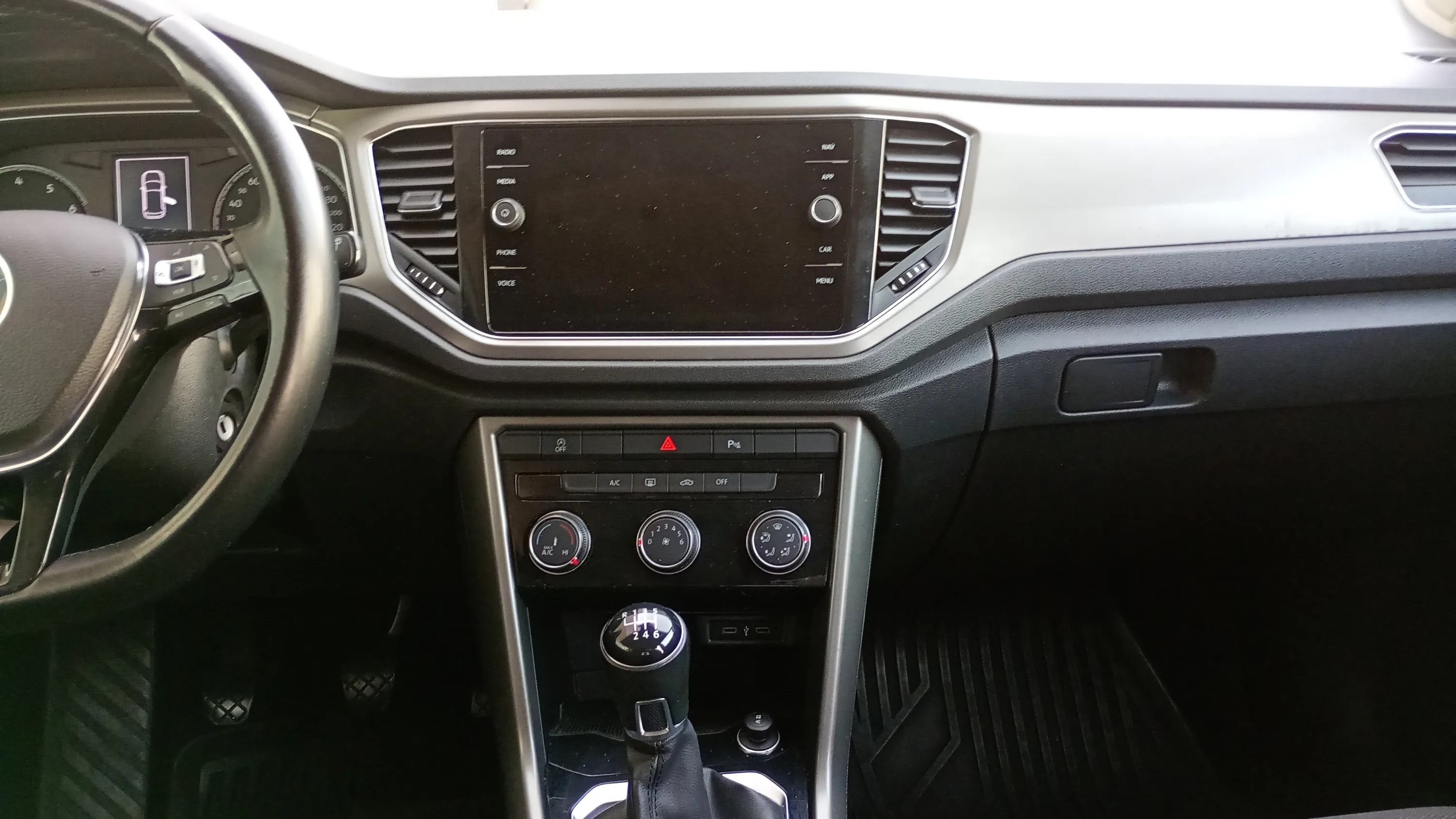 Volkswagen T-Roc Advance 1.0 TSI - foto 9