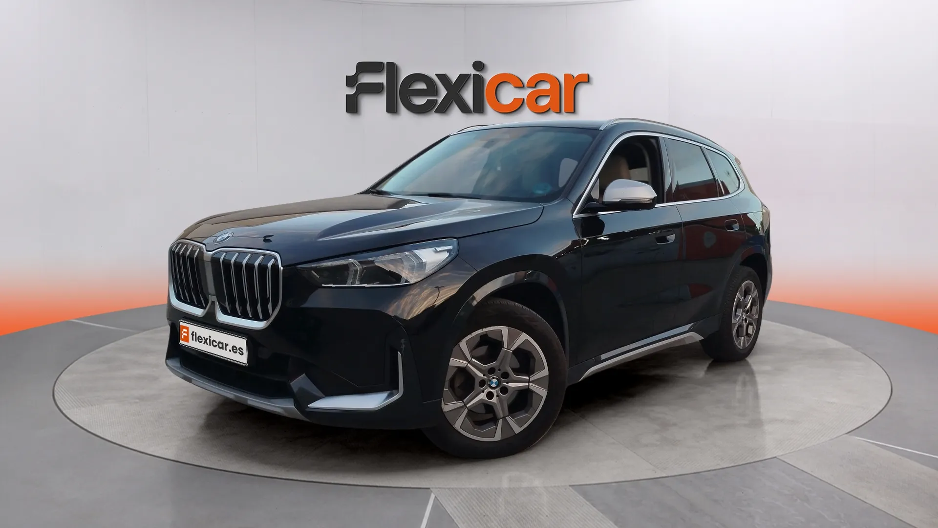 BMW X1 sDrive18i - foto 2