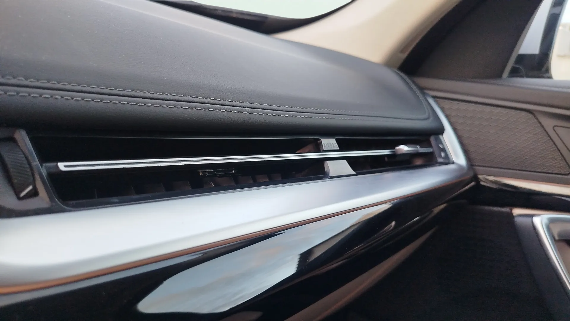 BMW X1 sDrive18i - foto 27