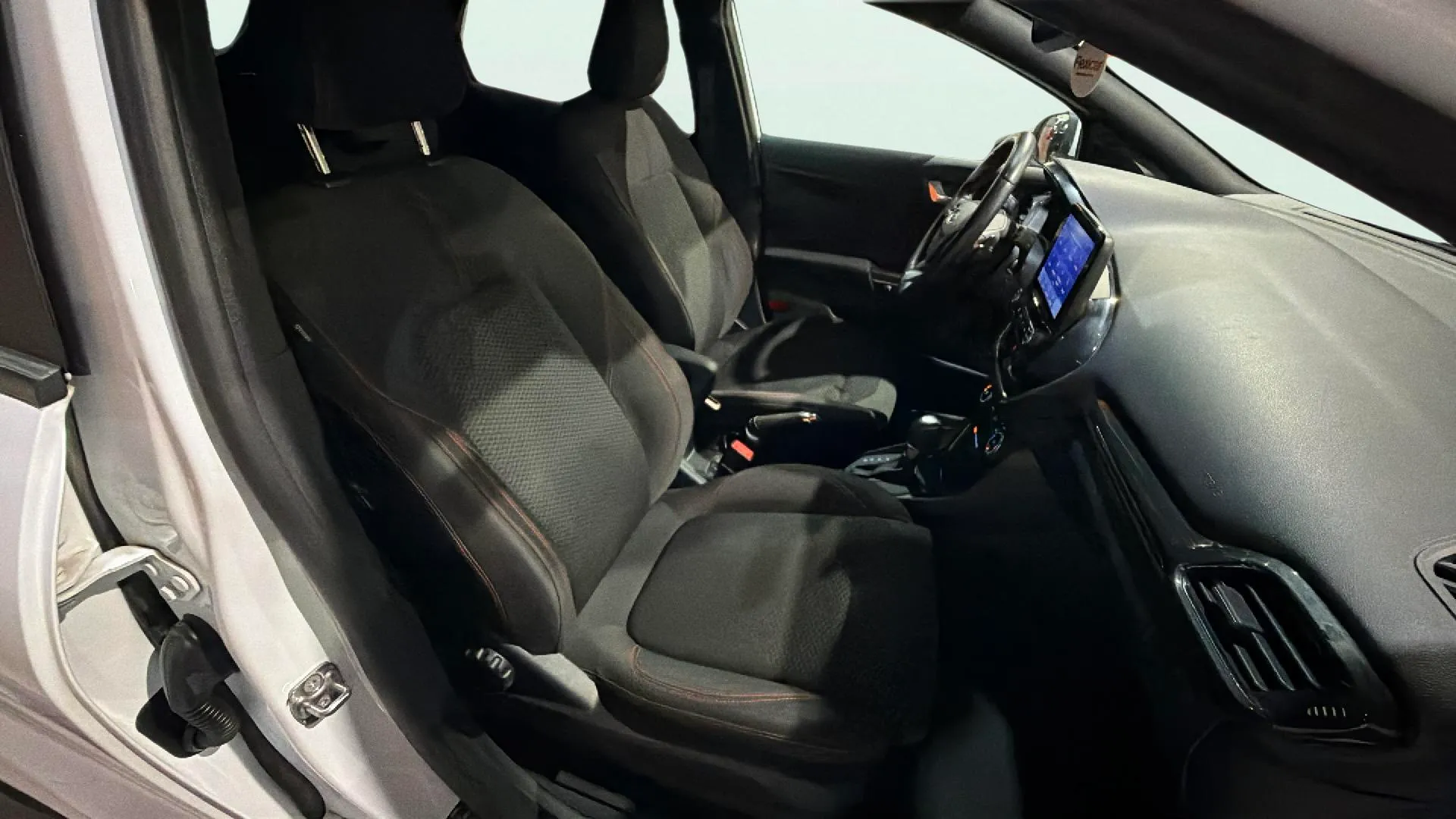 Ford Puma 1.0 EcoBoost ST-Line X - foto 14