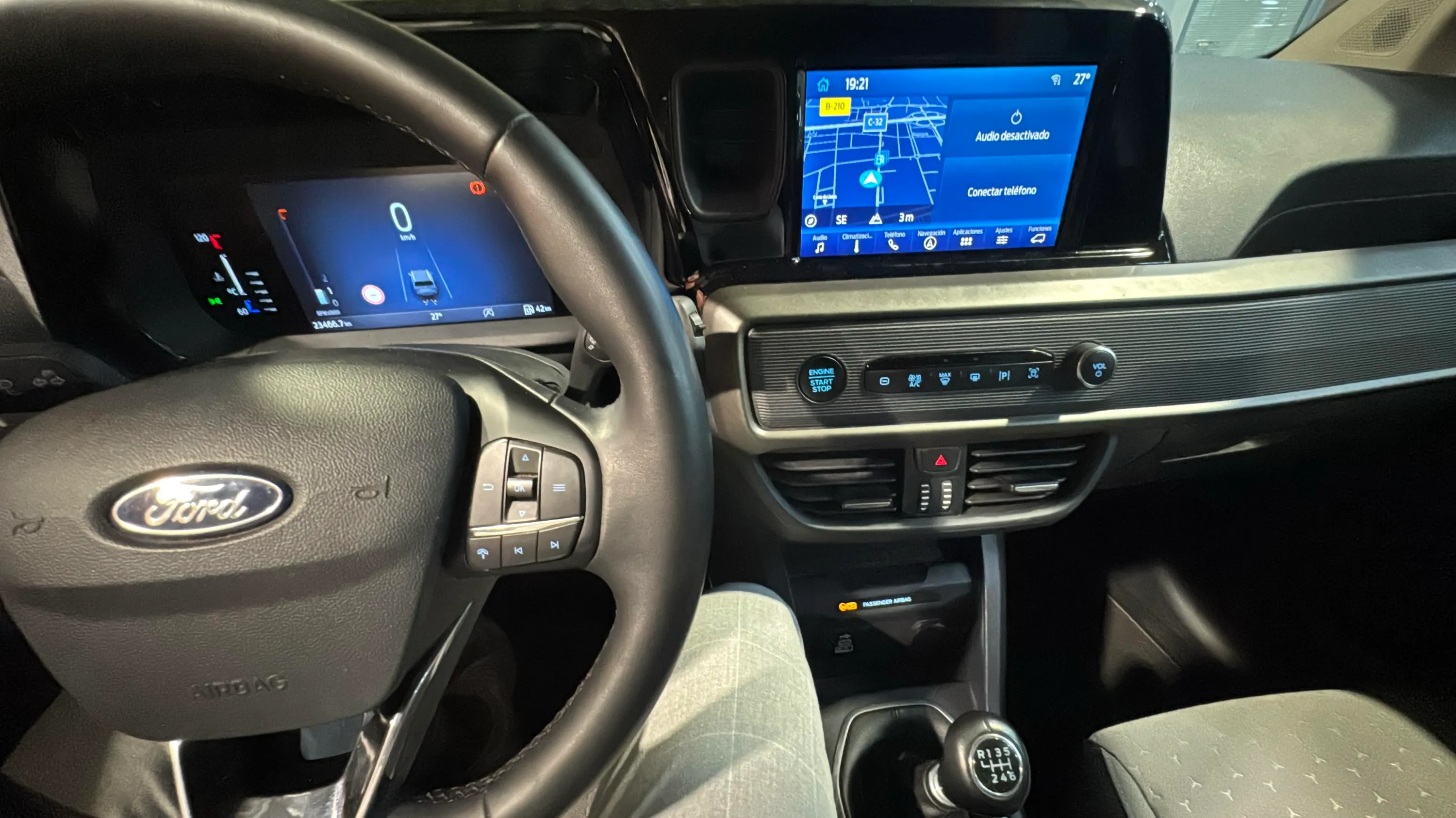 Ford Tourneo Courier 1.0 EcoBoost Active - foto 16