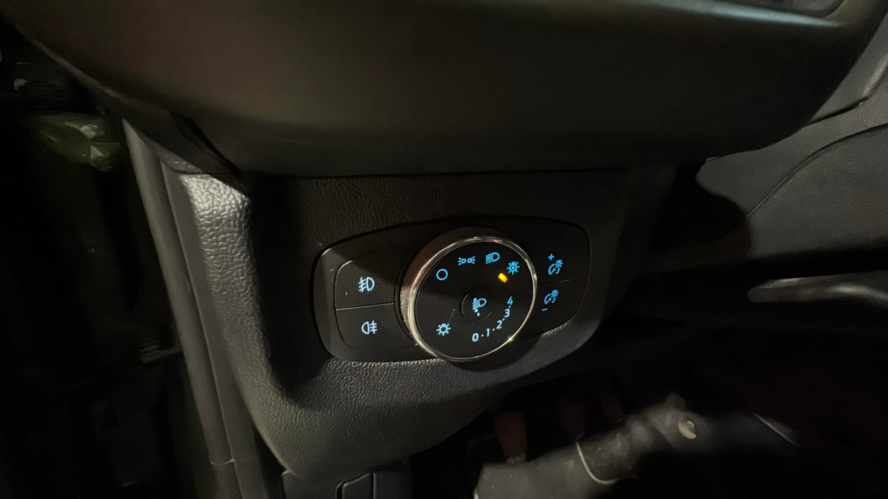 Ford Tourneo Courier 1.0 EcoBoost Active - foto 26