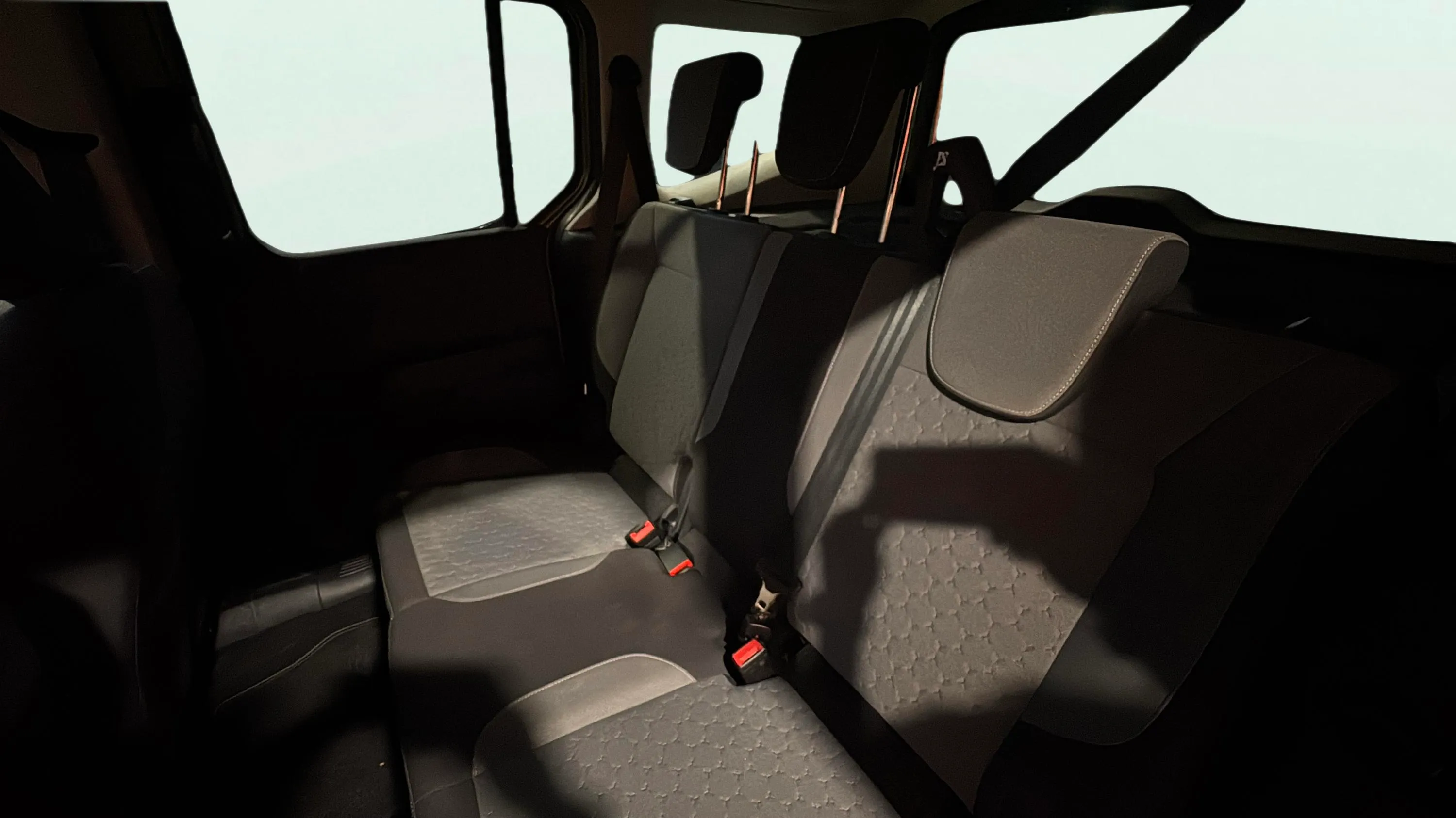 Ford Tourneo Courier 1.0 EcoBoost Active - foto 25