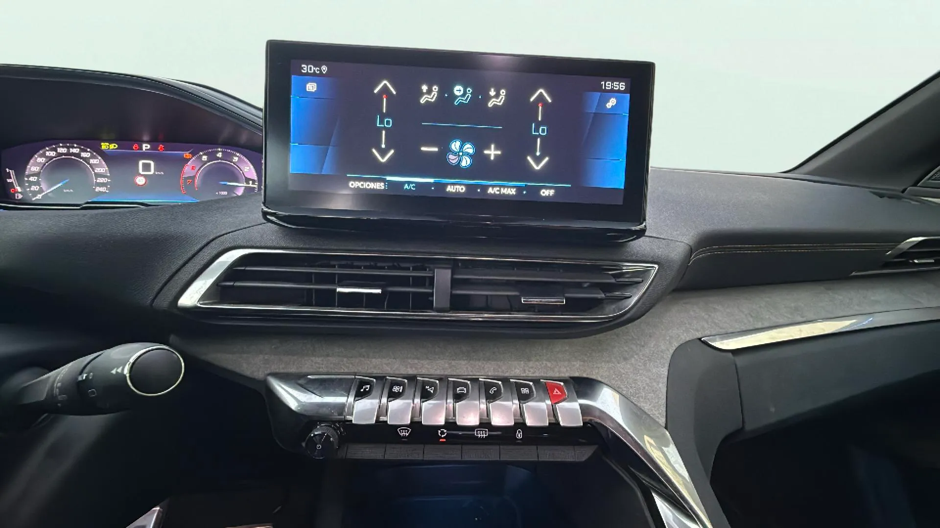 Peugeot 3008 1.2 PureTech GT EAT8 - foto 13