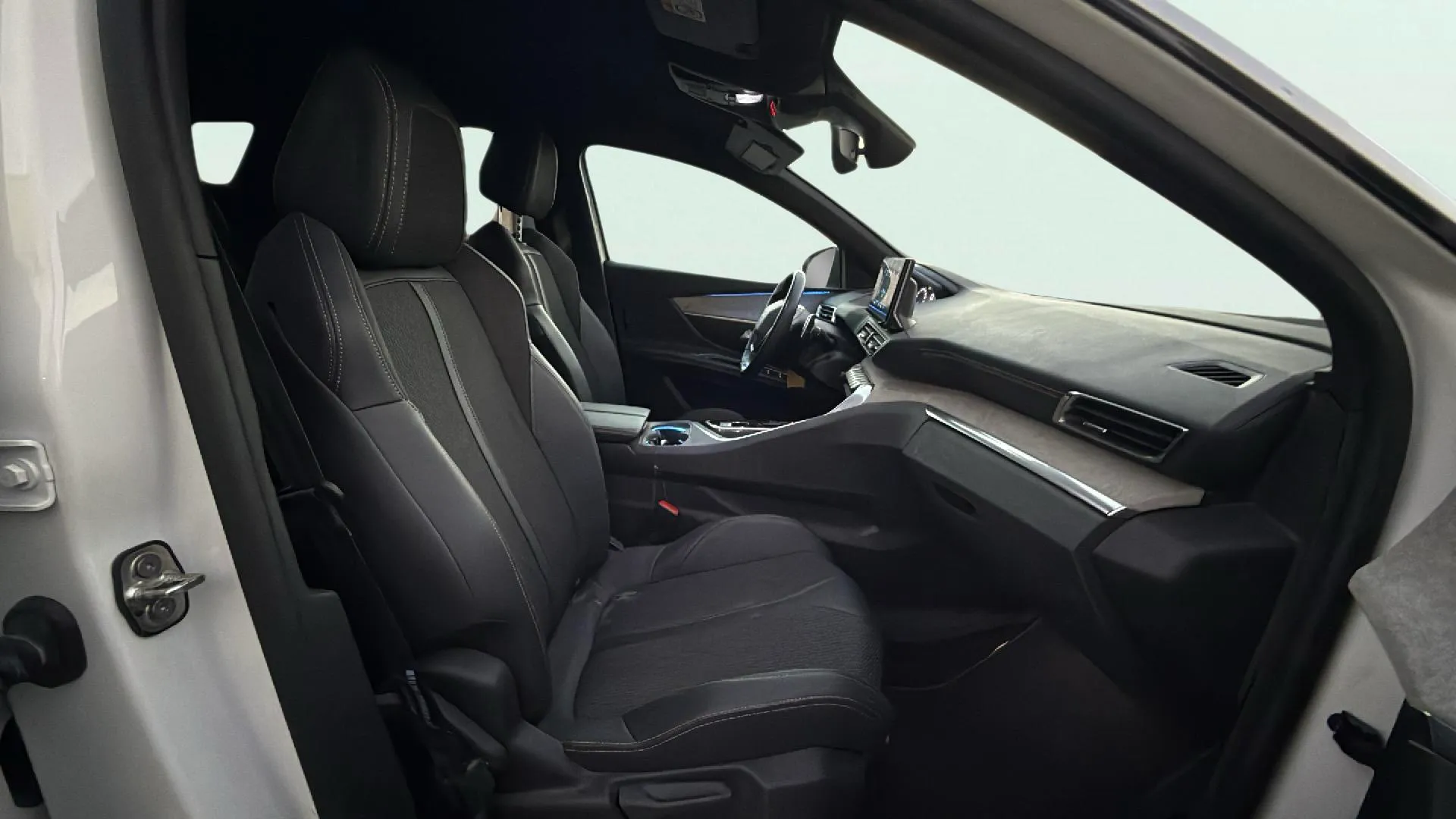 Peugeot 3008 1.2 PureTech GT EAT8 - foto 16
