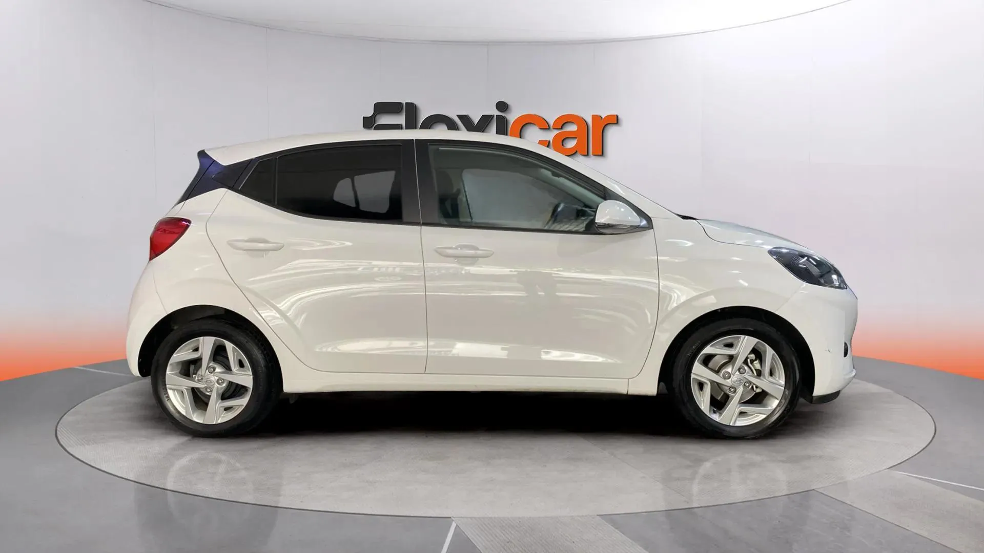 Hyundai i10 1.0 Klass - foto 5