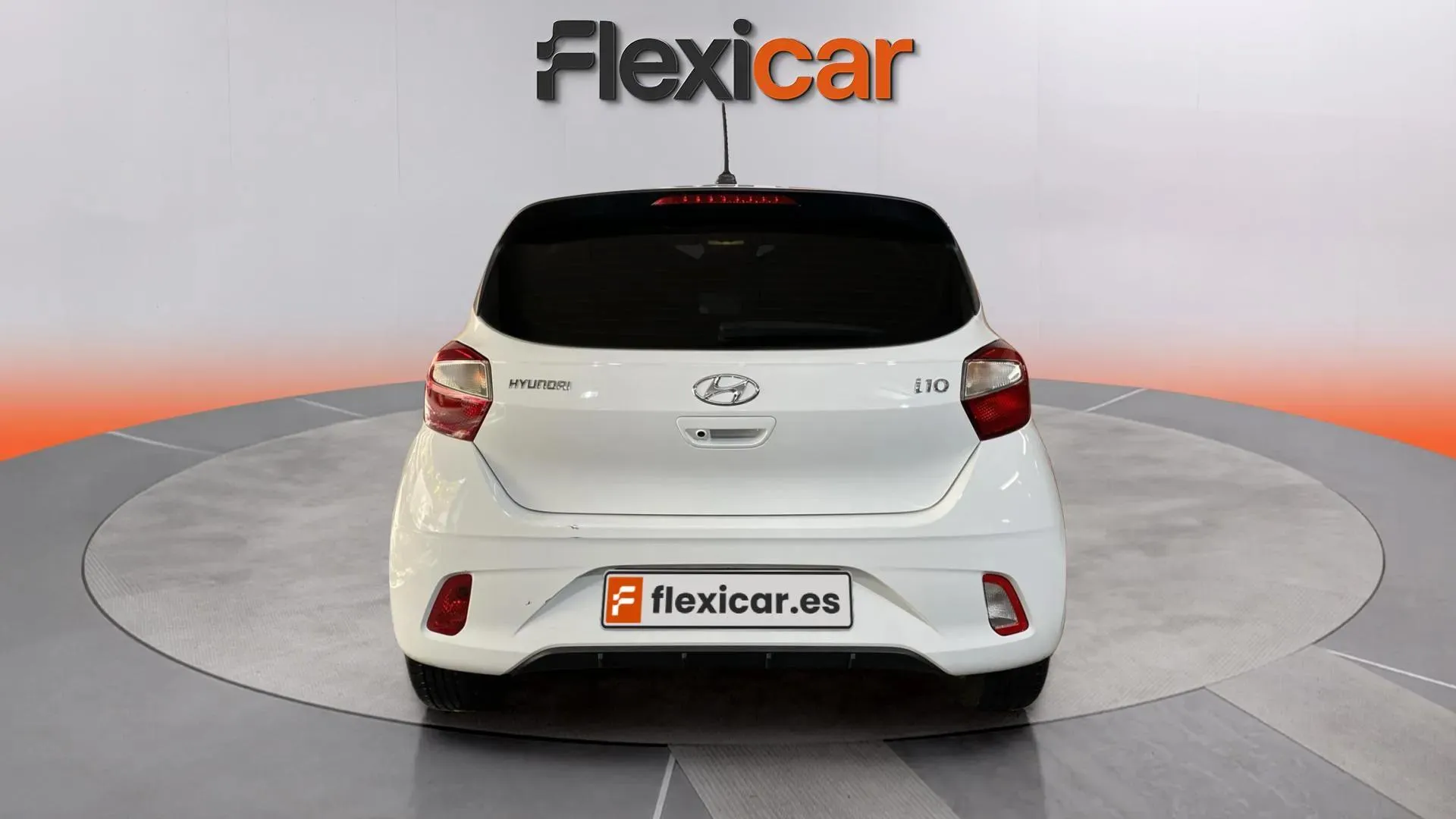 Hyundai i10 1.0 Klass - foto 4