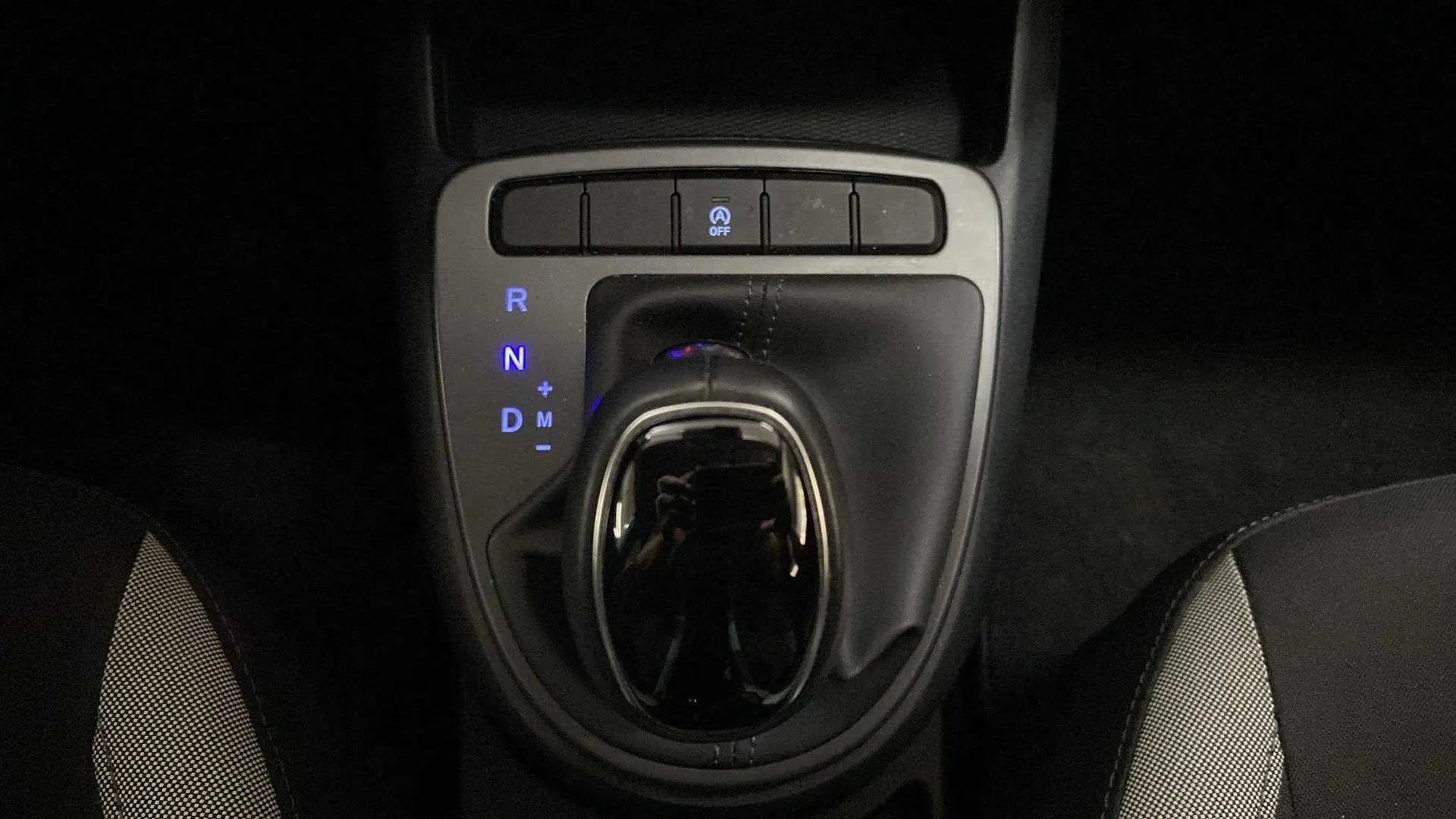Hyundai i10 1.0 Klass - foto 14