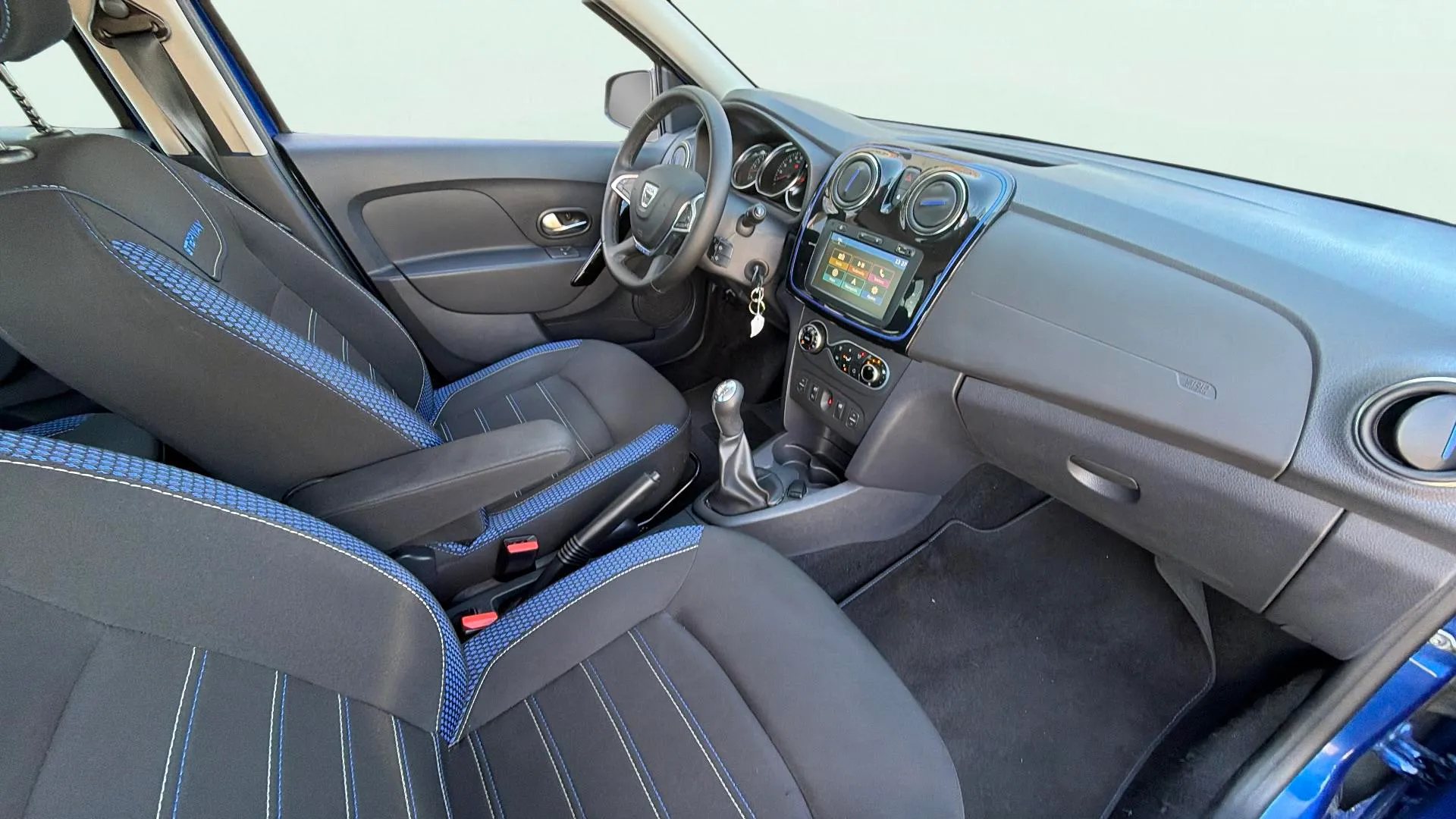 Dacia Sandero Stepway Comfort TCe - foto 12